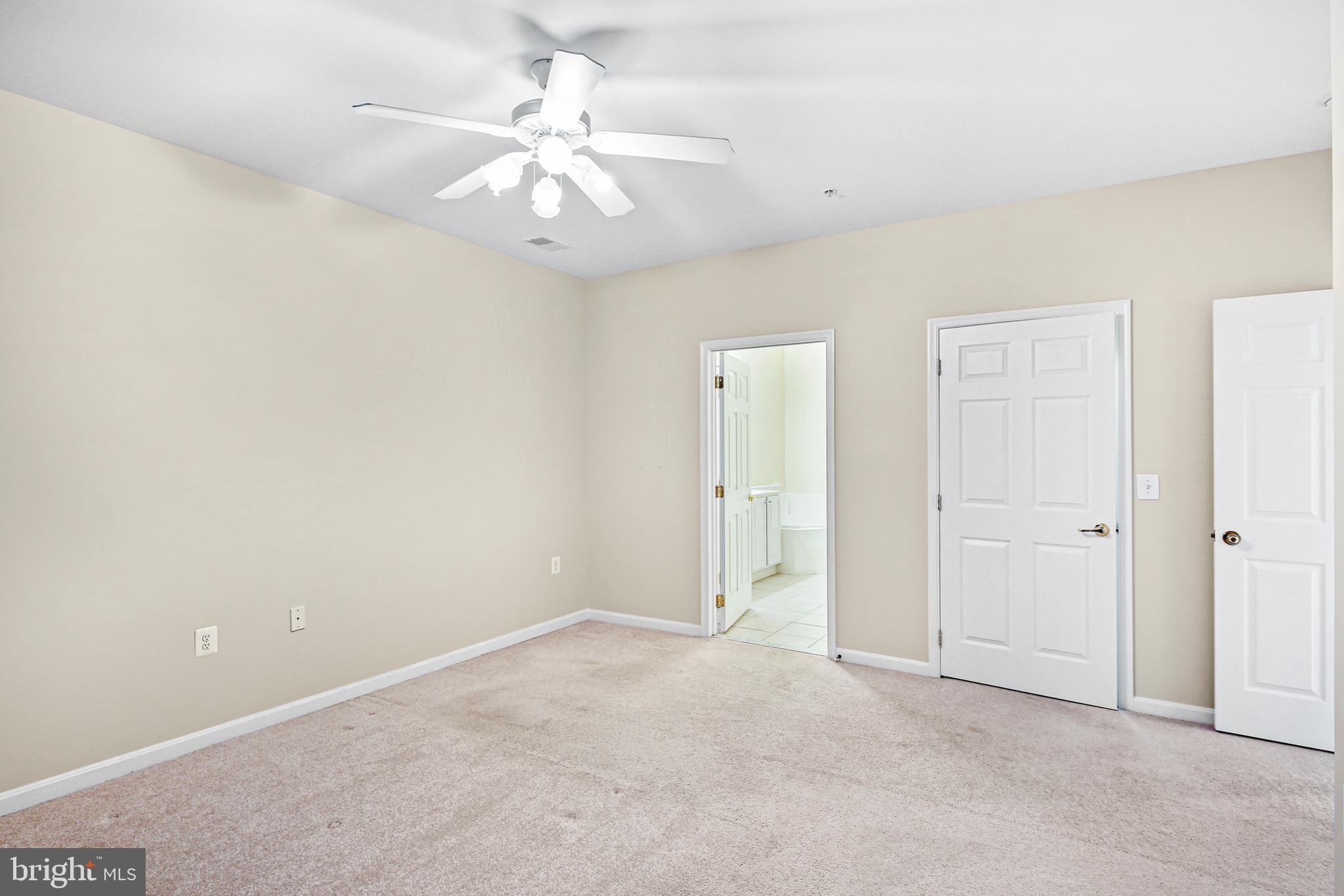 WYNDHAM COMMON - Residential