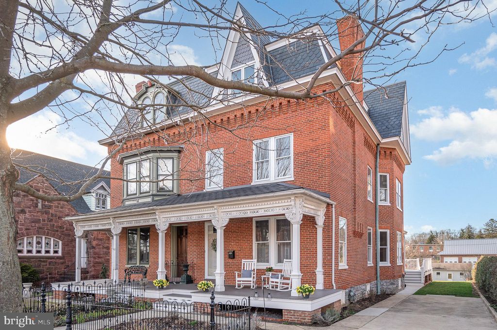 Photo of 623 Chestnut Street, Columbia, PA 17512 (MLS # PALA2047806)