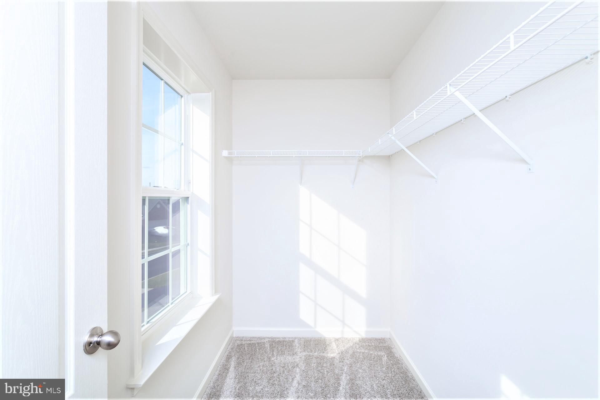 ARCHERS ROCK - Residential