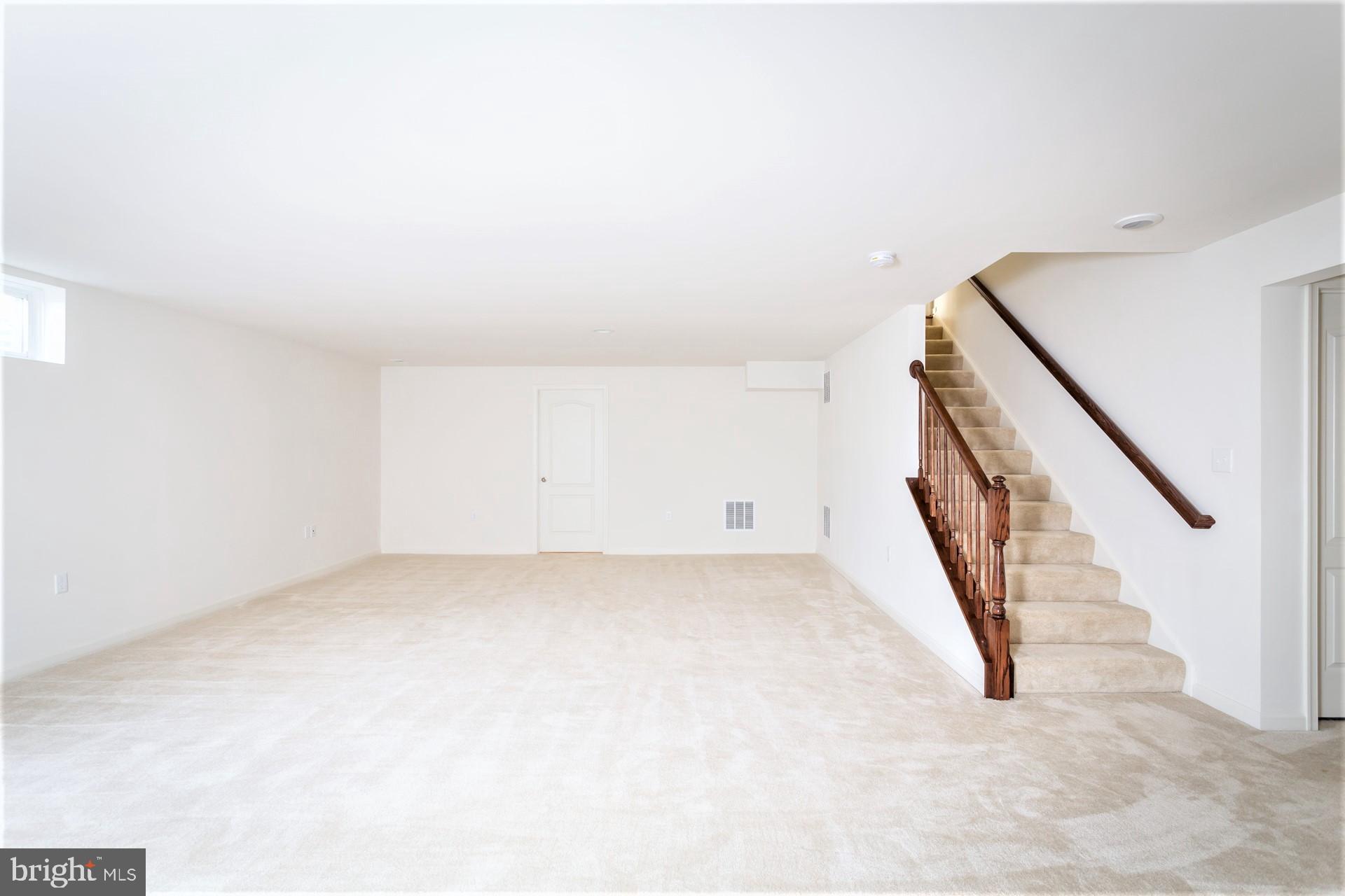 ARCHERS ROCK - Residential