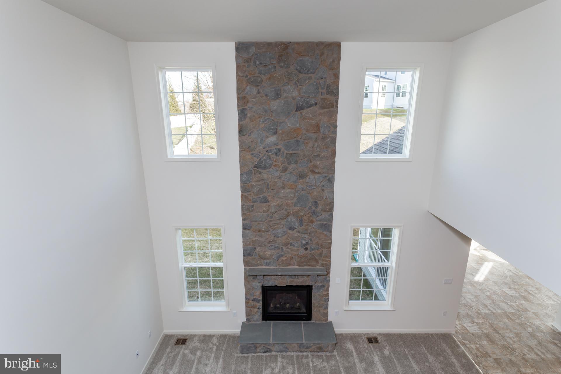 ARCHERS ROCK - Residential