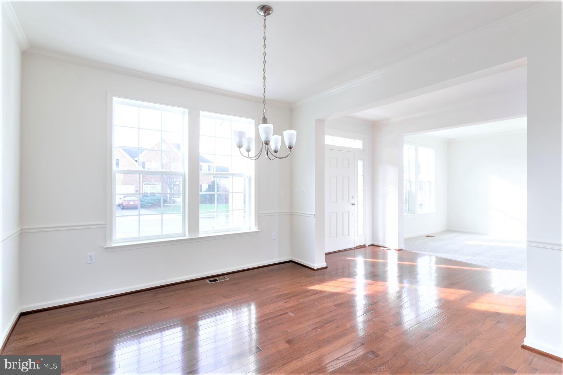 ARCHERS ROCK - Residential