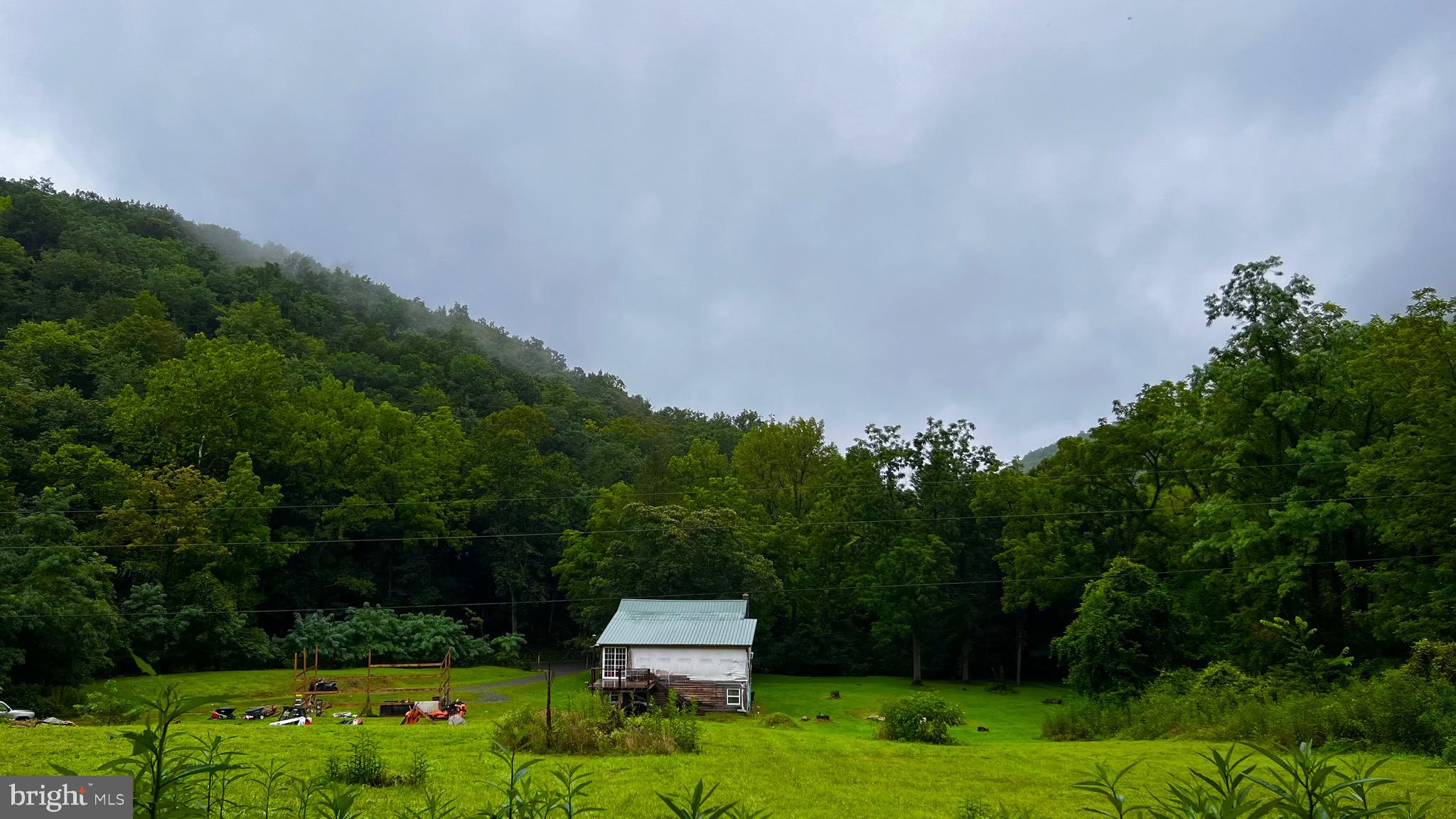 2563 DUMPLING RUN ROAD