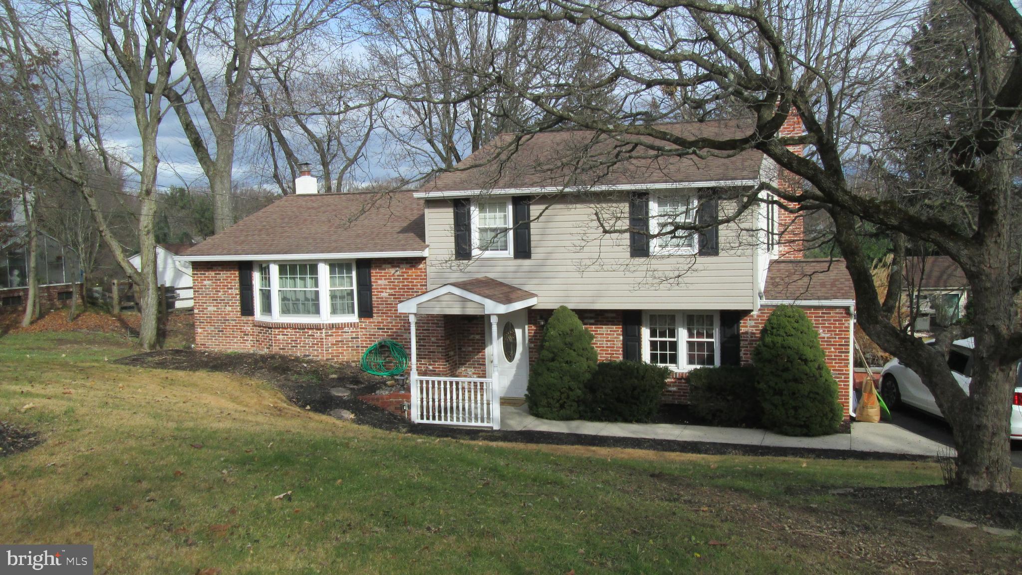 WITHERINGTON HGTS - Residential