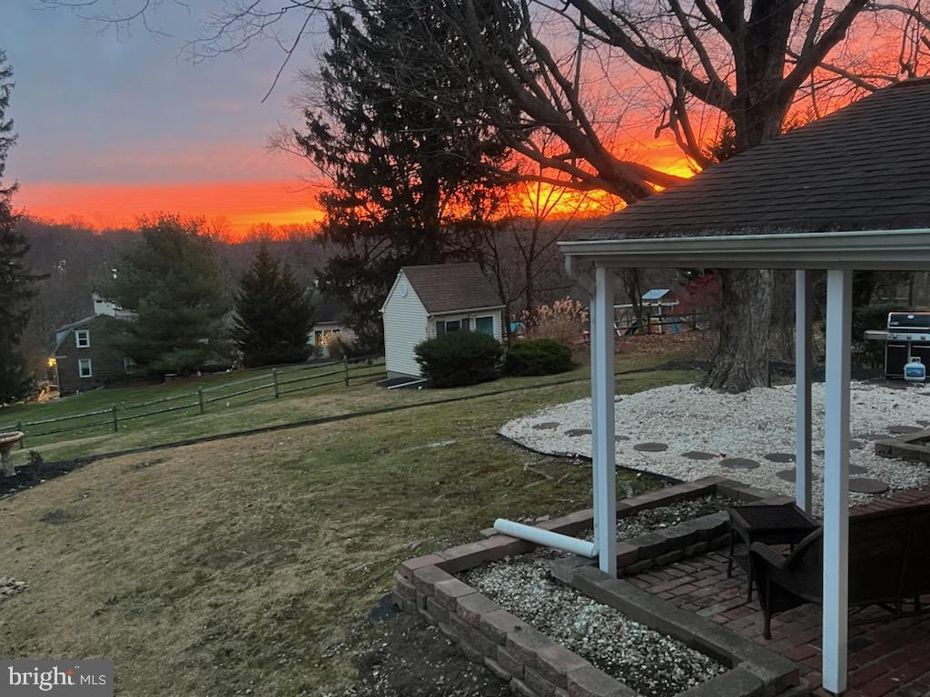 WITHERINGTON HGTS - Residential