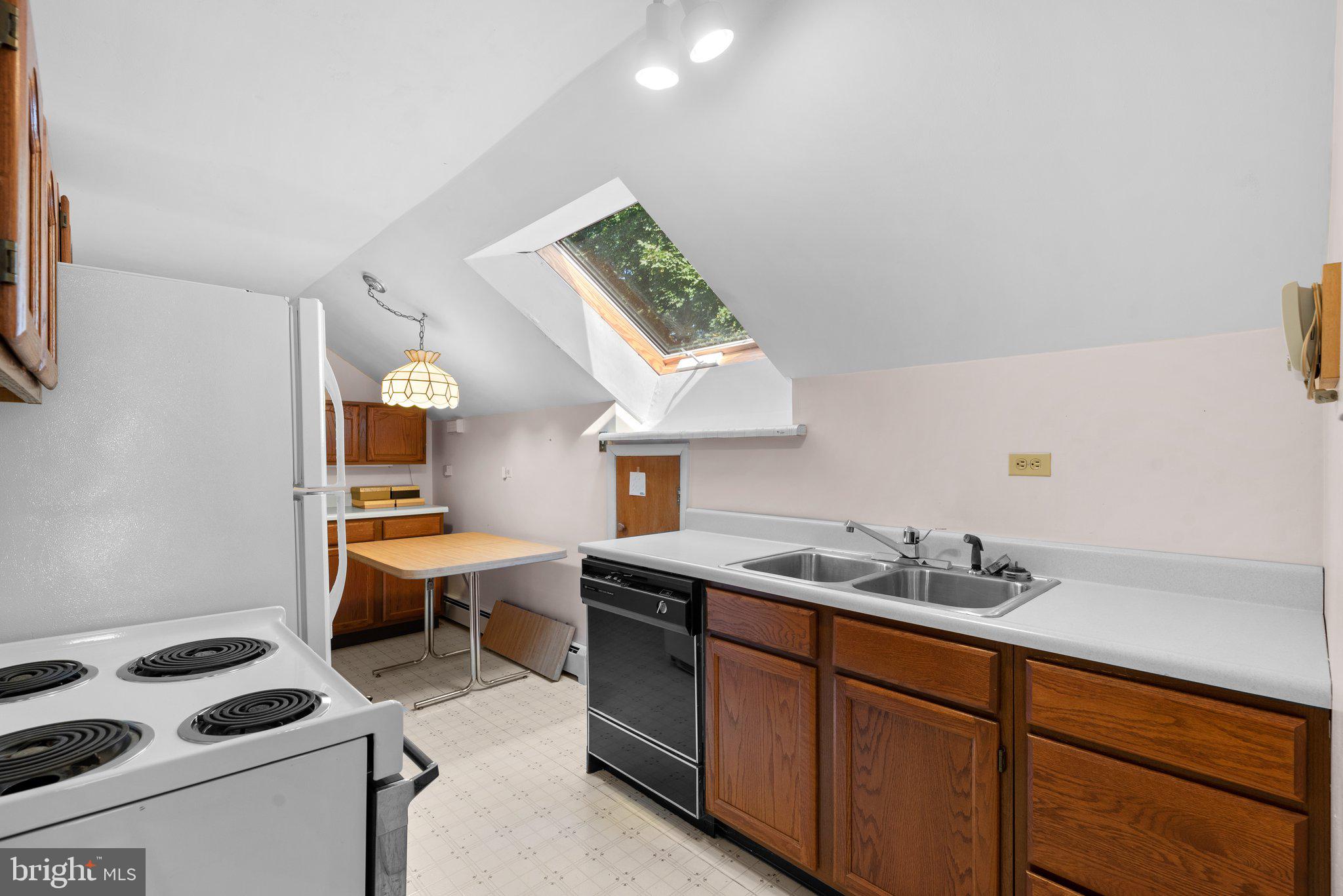 CATONSVILLE - Residential