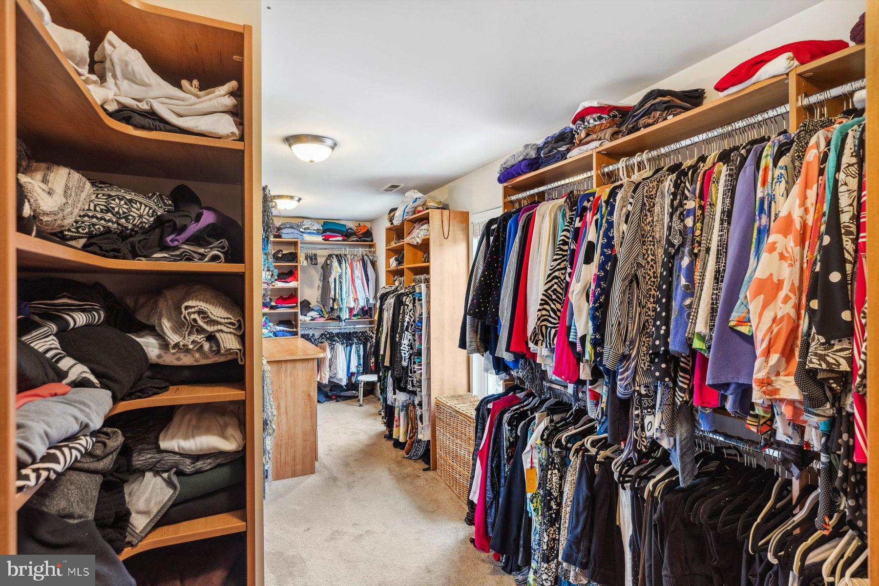 NORTH POINTE - Residential