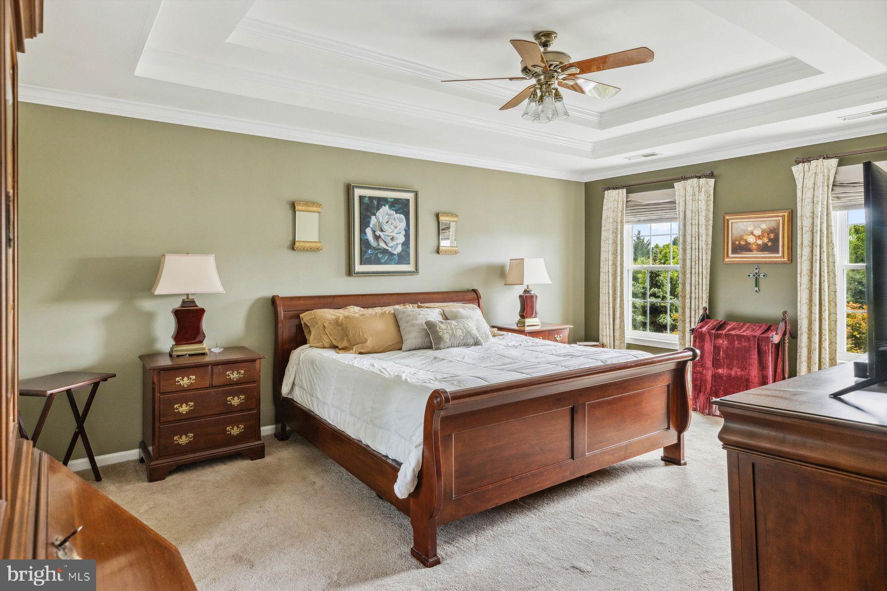 NORTH POINTE - Residential