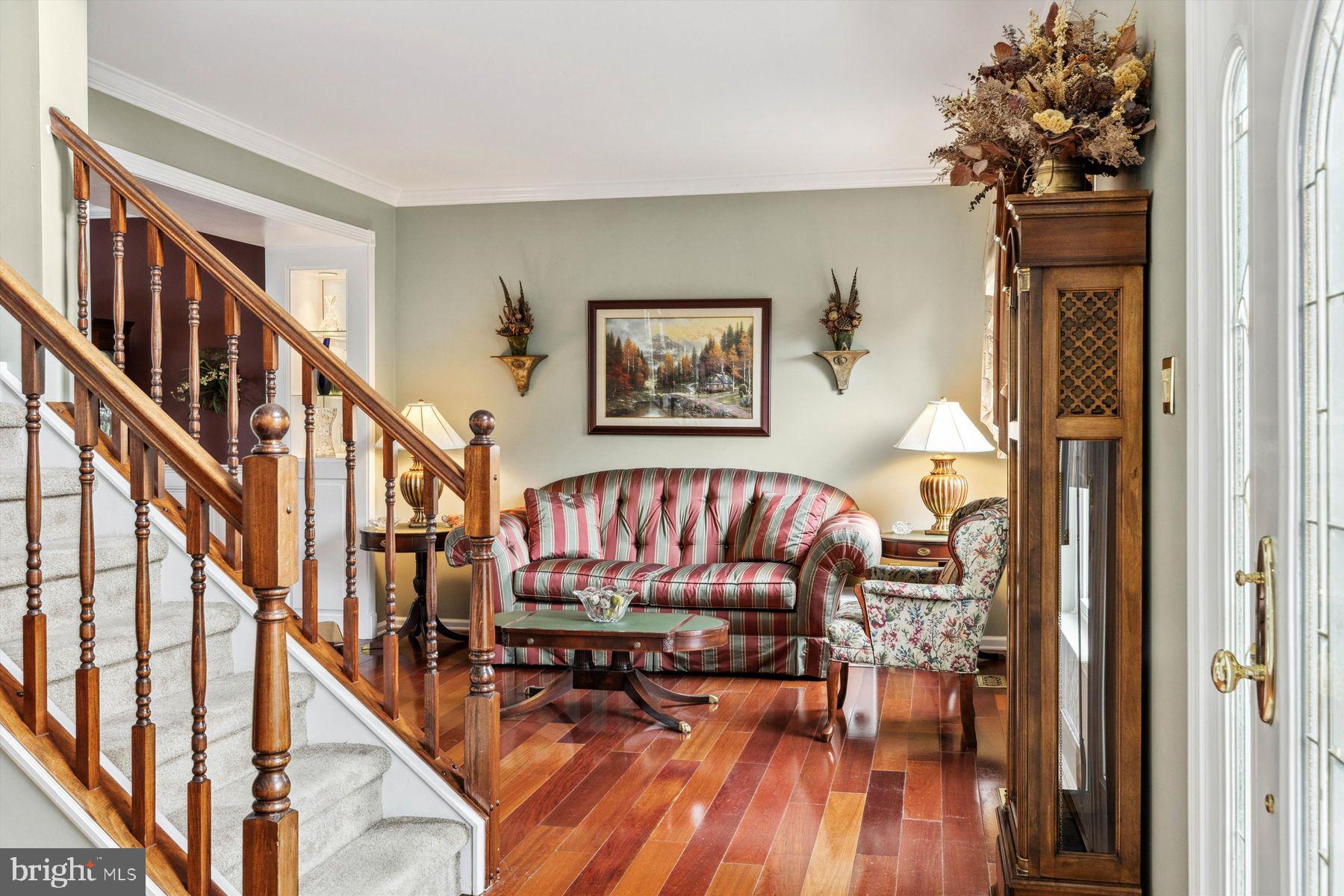 NORTH POINTE - Residential