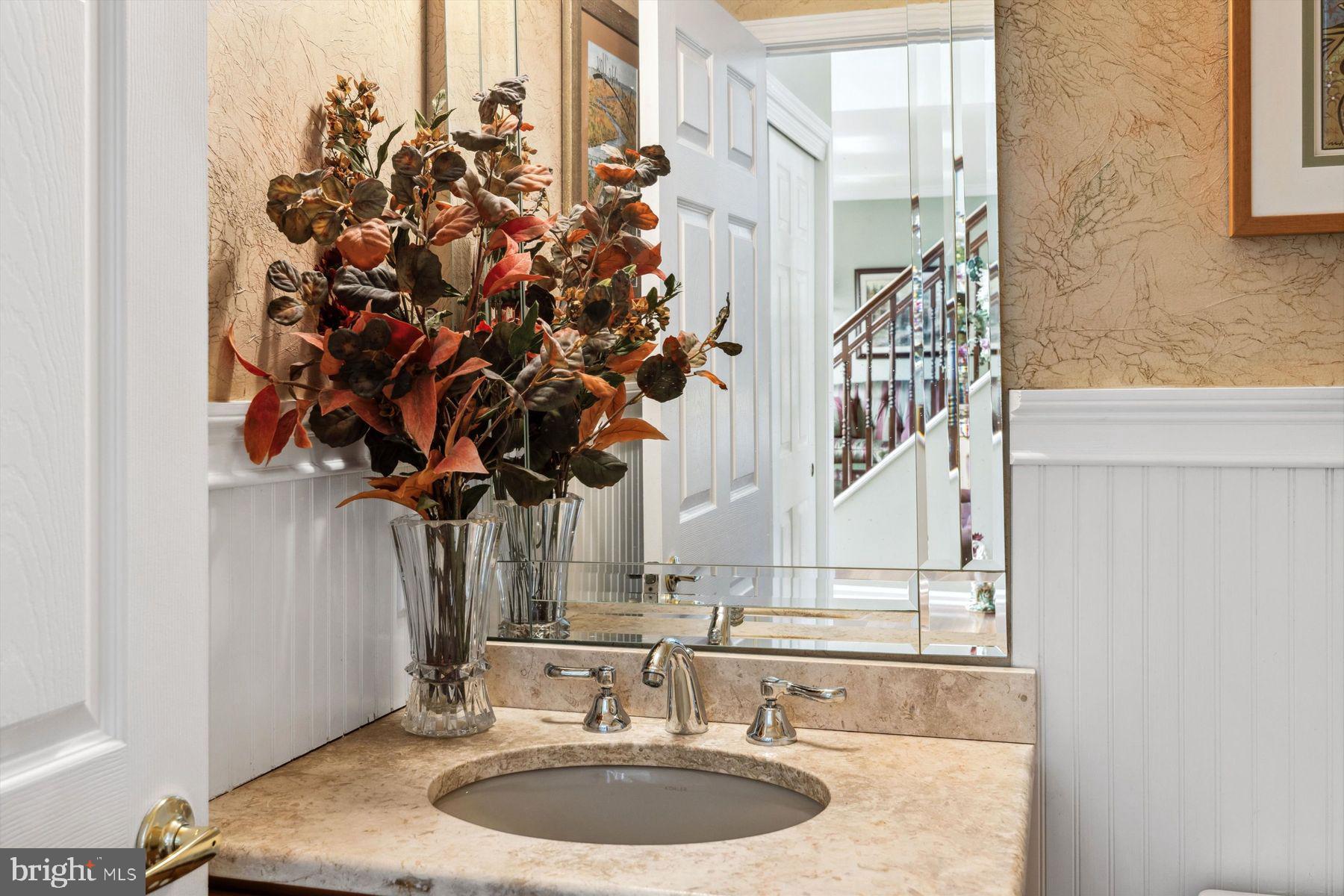 NORTH POINTE - Residential