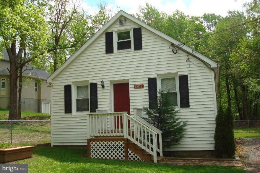 Easy commute to AAFB, Military Bases, DC., Waldorf & Upper Marlboro. Very nice , clean, freshly painted & carpeted single family home in a quiet neighborhood w/ off street parking,shed & partially fenced yard. Nicely remodeled kitchen w/stackable washer & dryer that conveys. Home has been newly carpeted, freshly painted & spruced up ready to sell. New gravel in driveway.