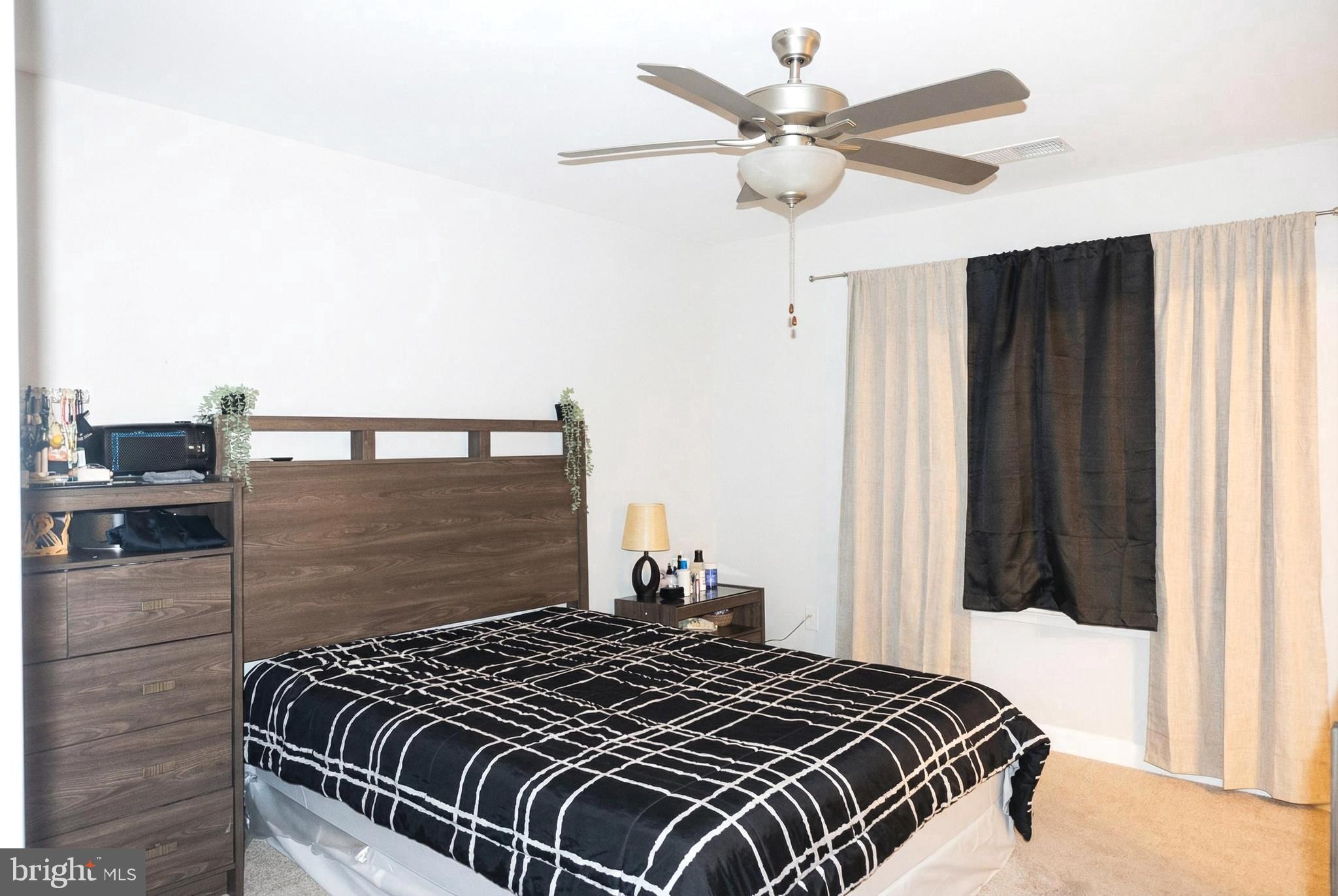 PATRIOT SQUARE - Residential