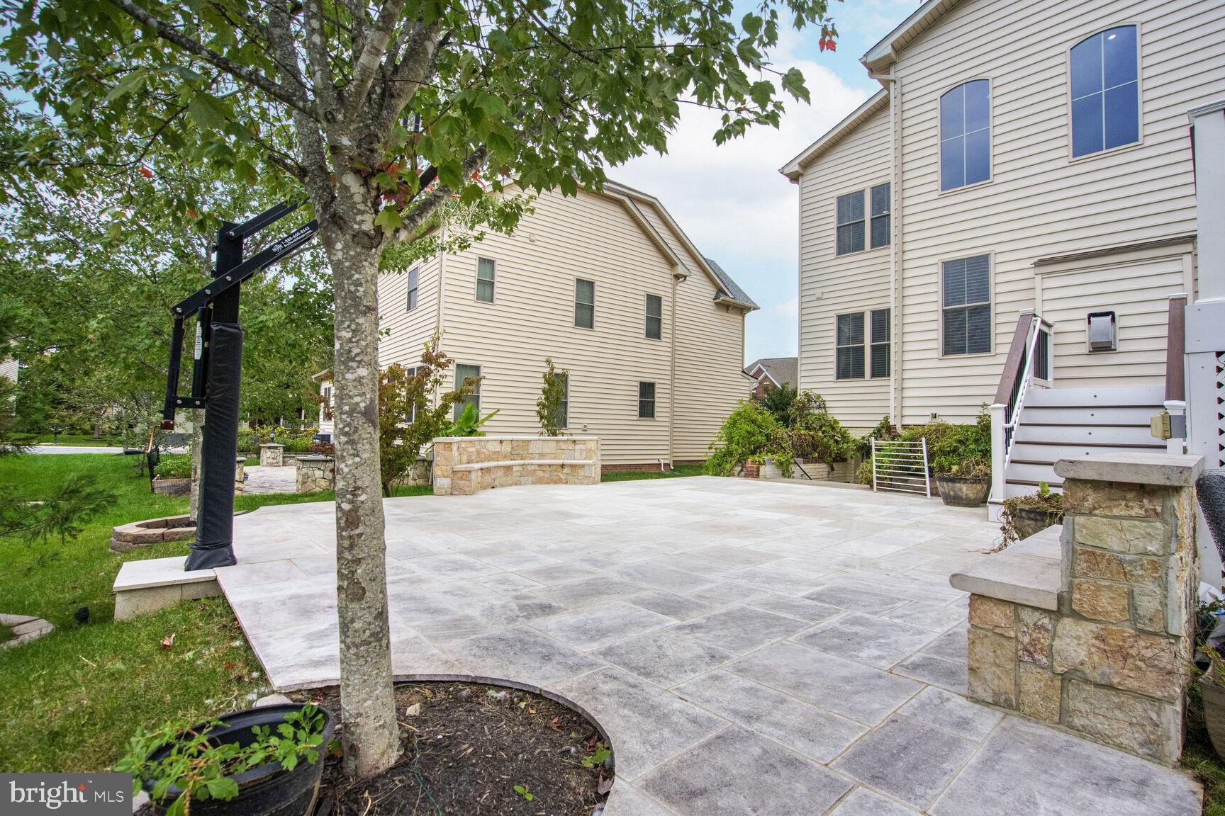 BRAMBLETON - Residential Lease