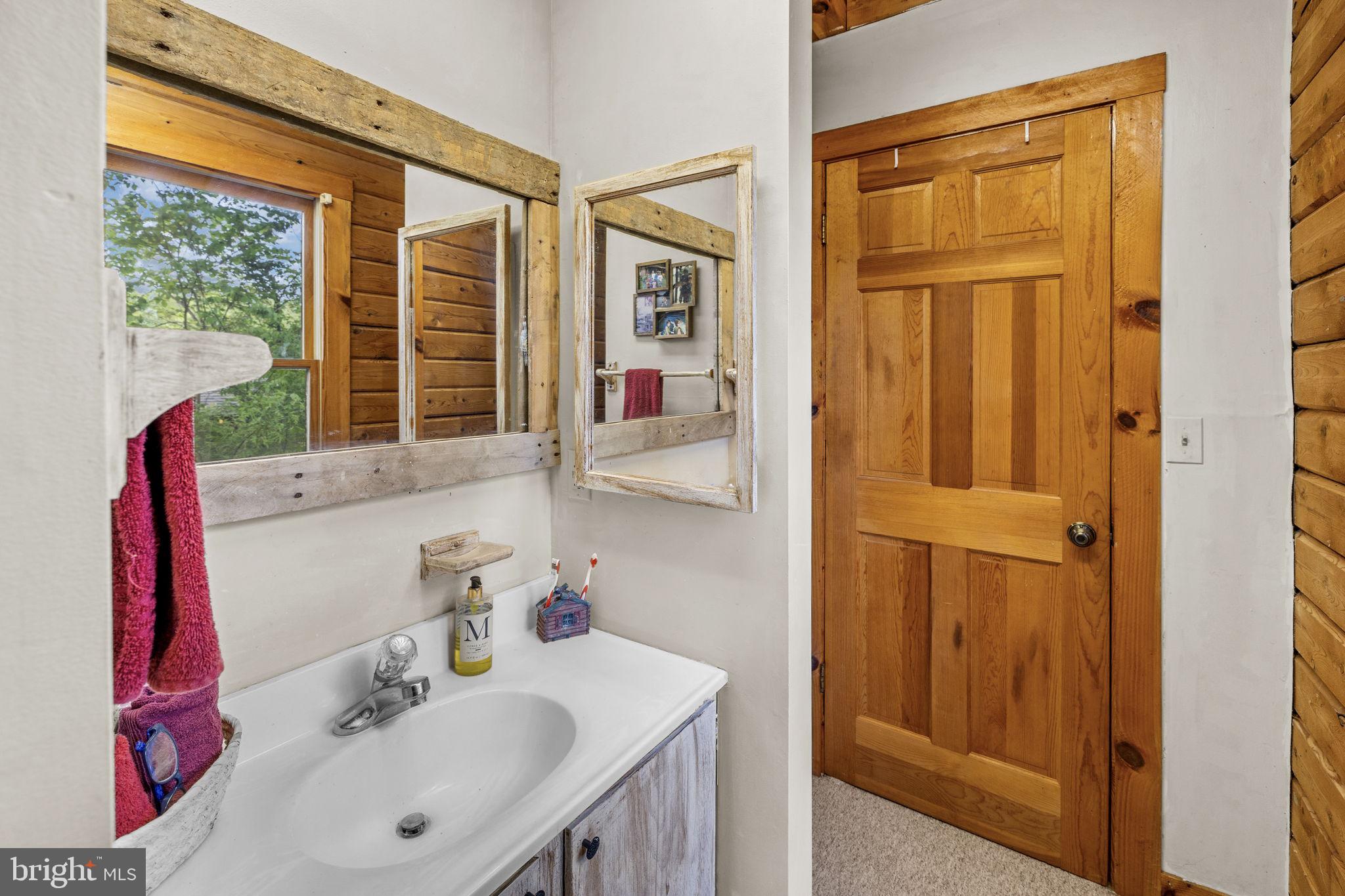 KELLYS LANDING - Residential