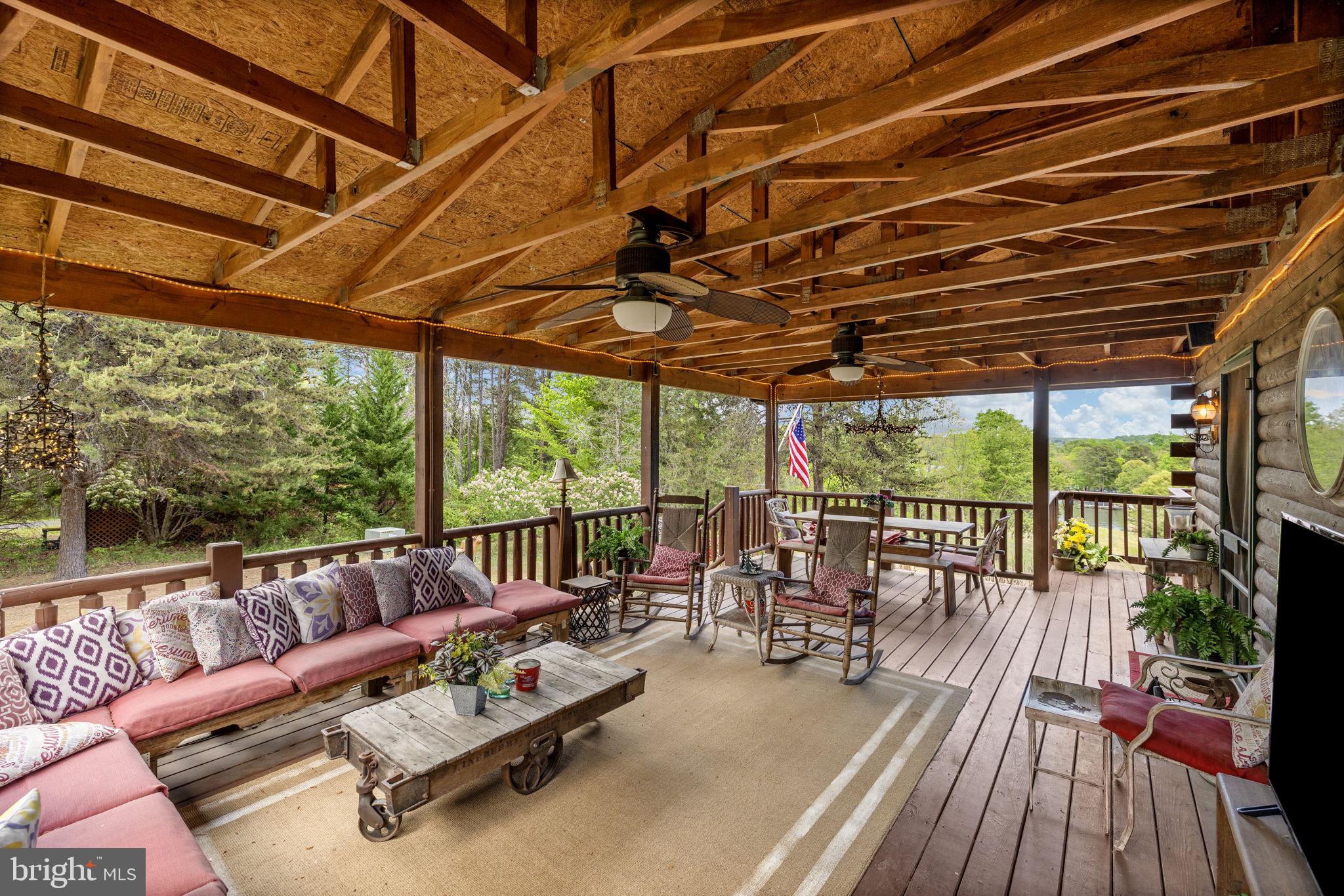 KELLYS LANDING - Residential