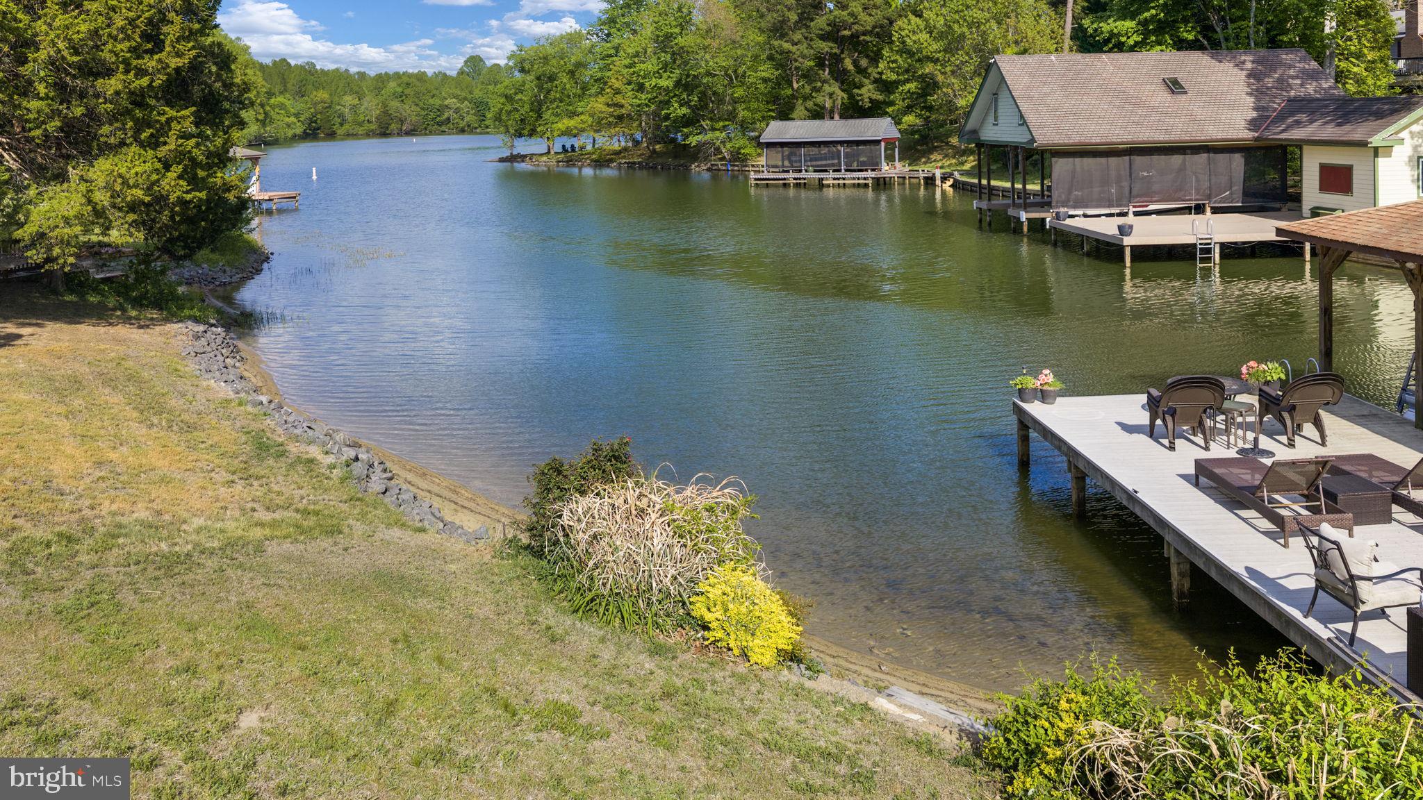 KELLYS LANDING - Residential