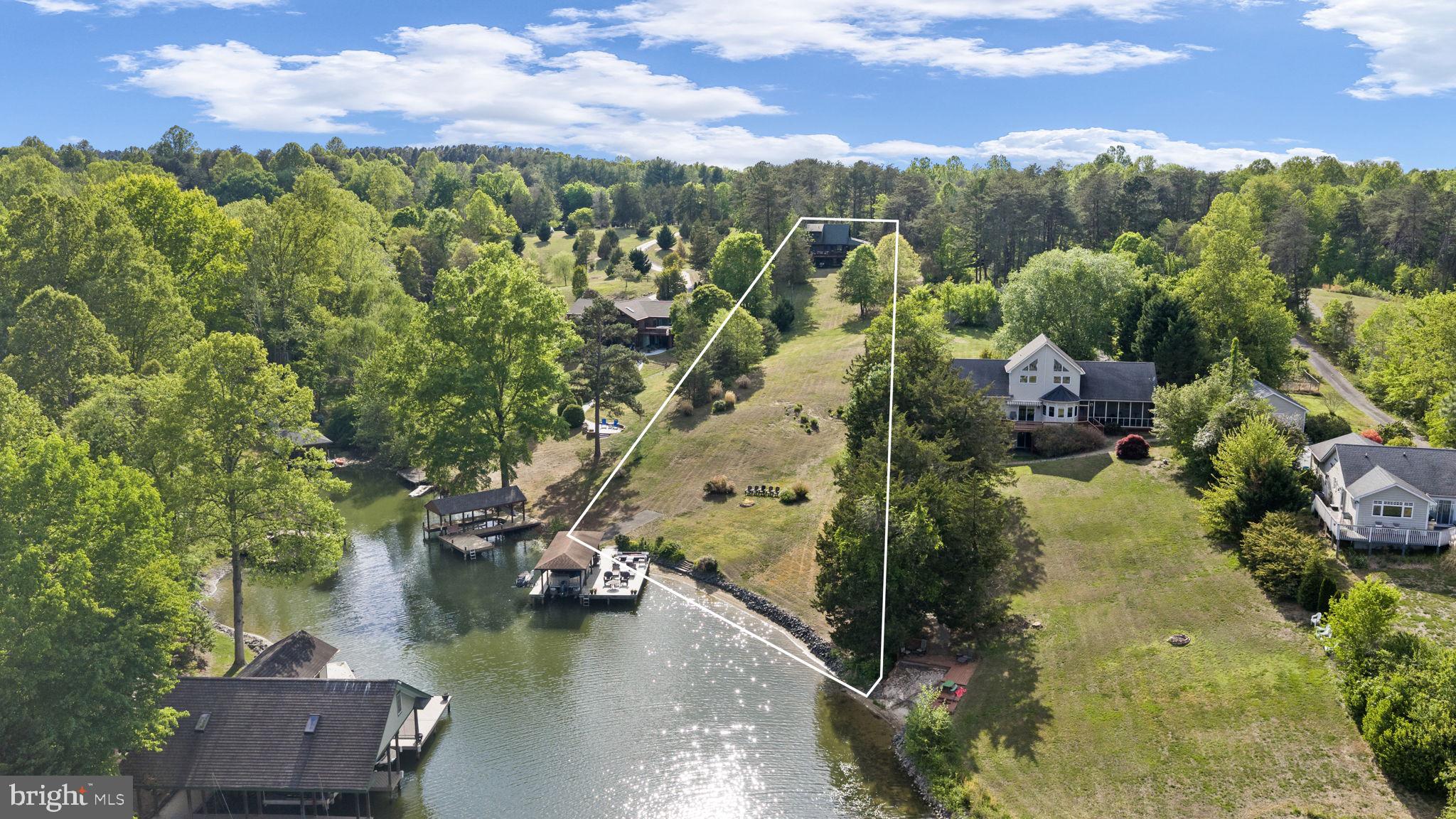 KELLYS LANDING - Residential