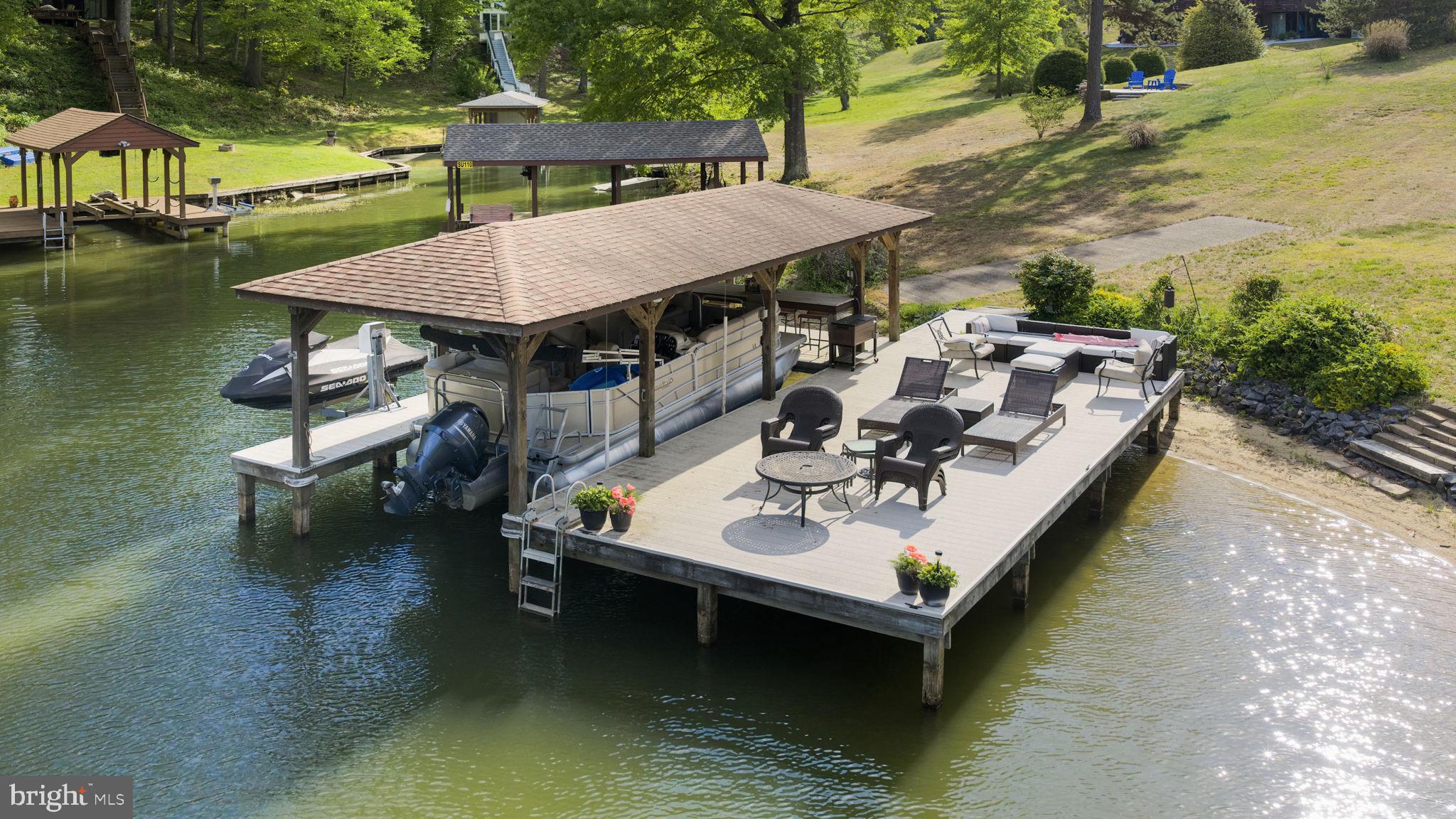 KELLYS LANDING - Residential