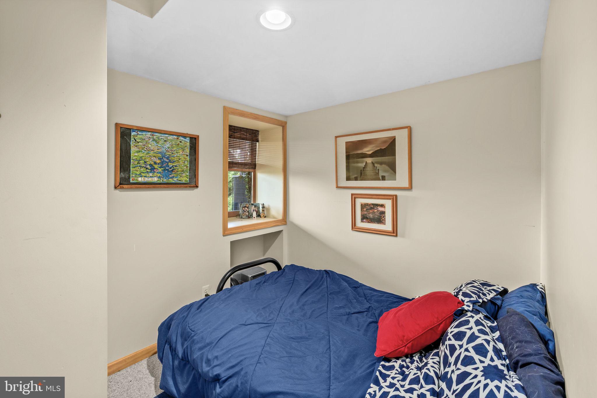 KELLYS LANDING - Residential