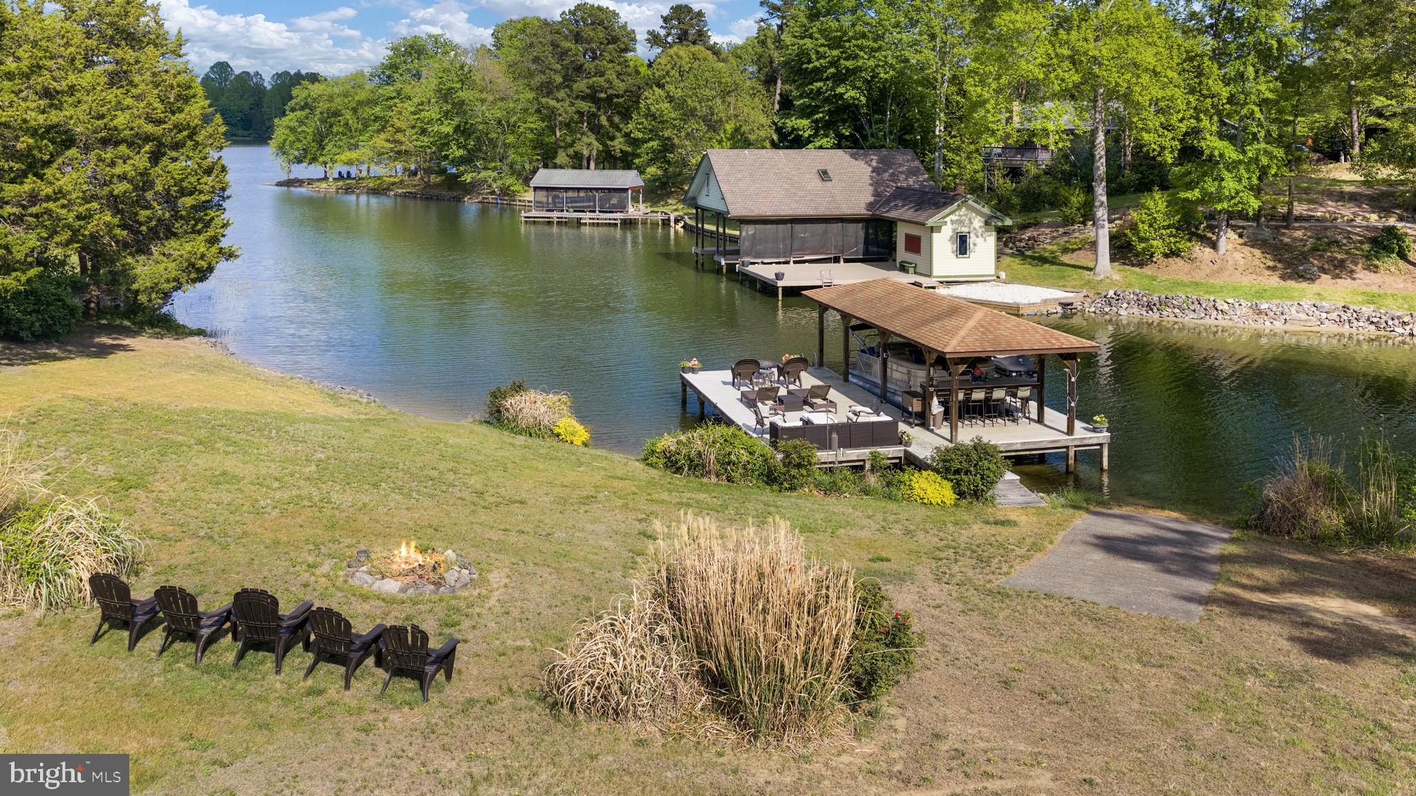 KELLYS LANDING - Residential