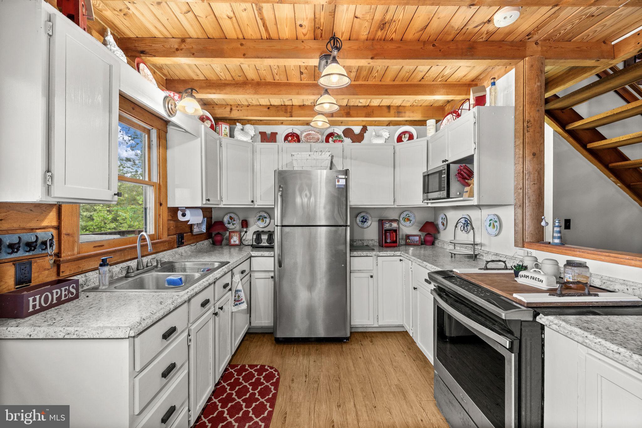 KELLYS LANDING - Residential