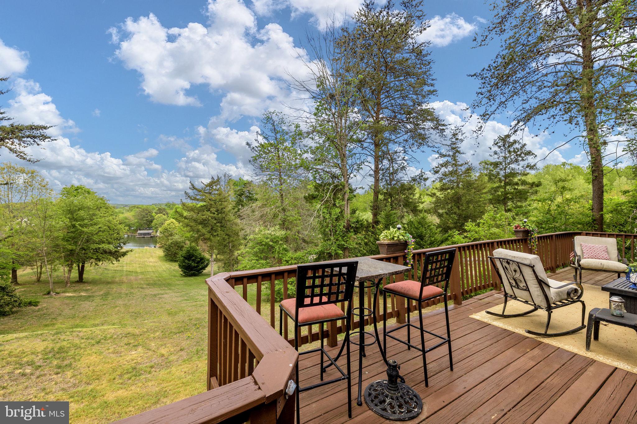 KELLYS LANDING - Residential