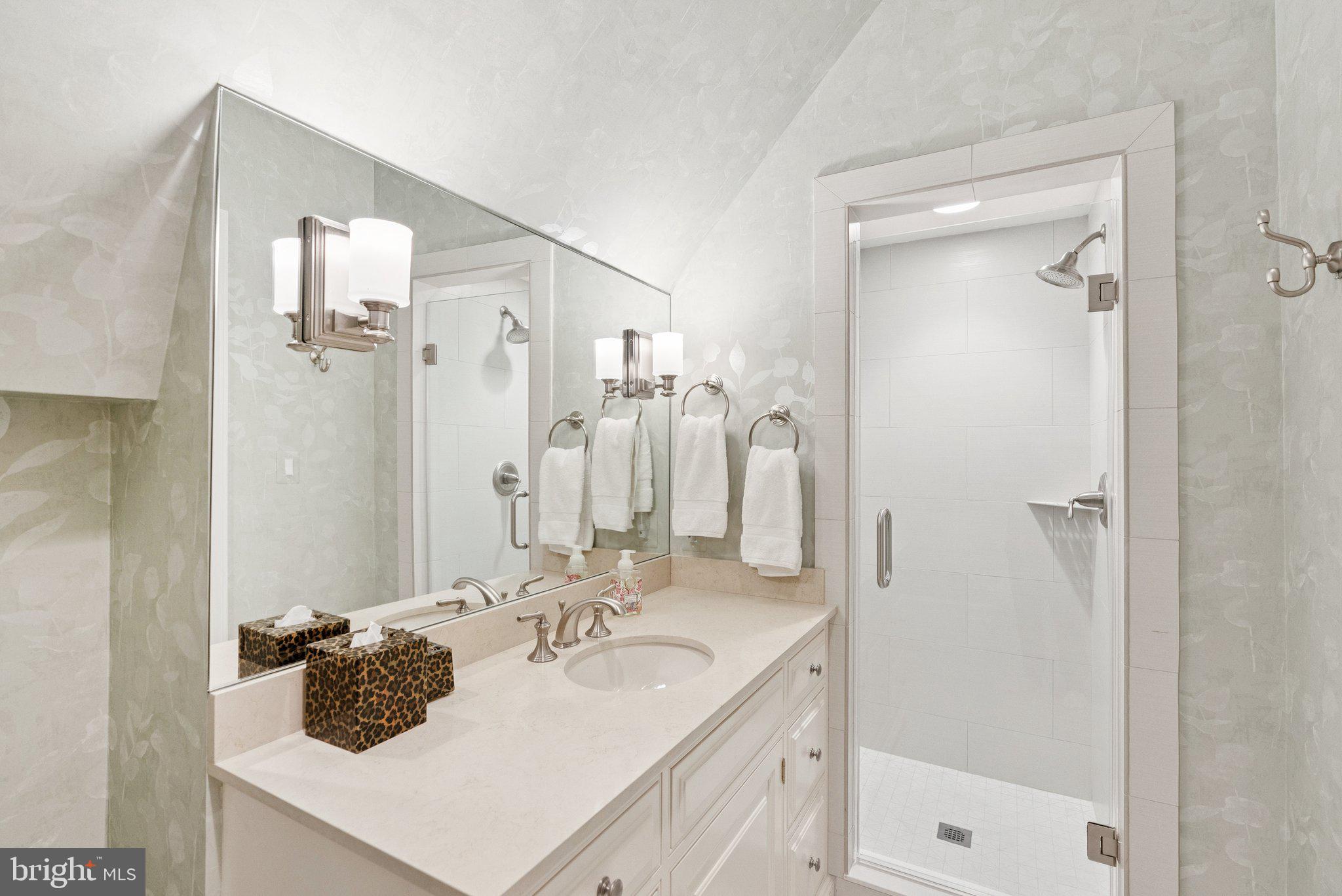 AVENEL - Residential