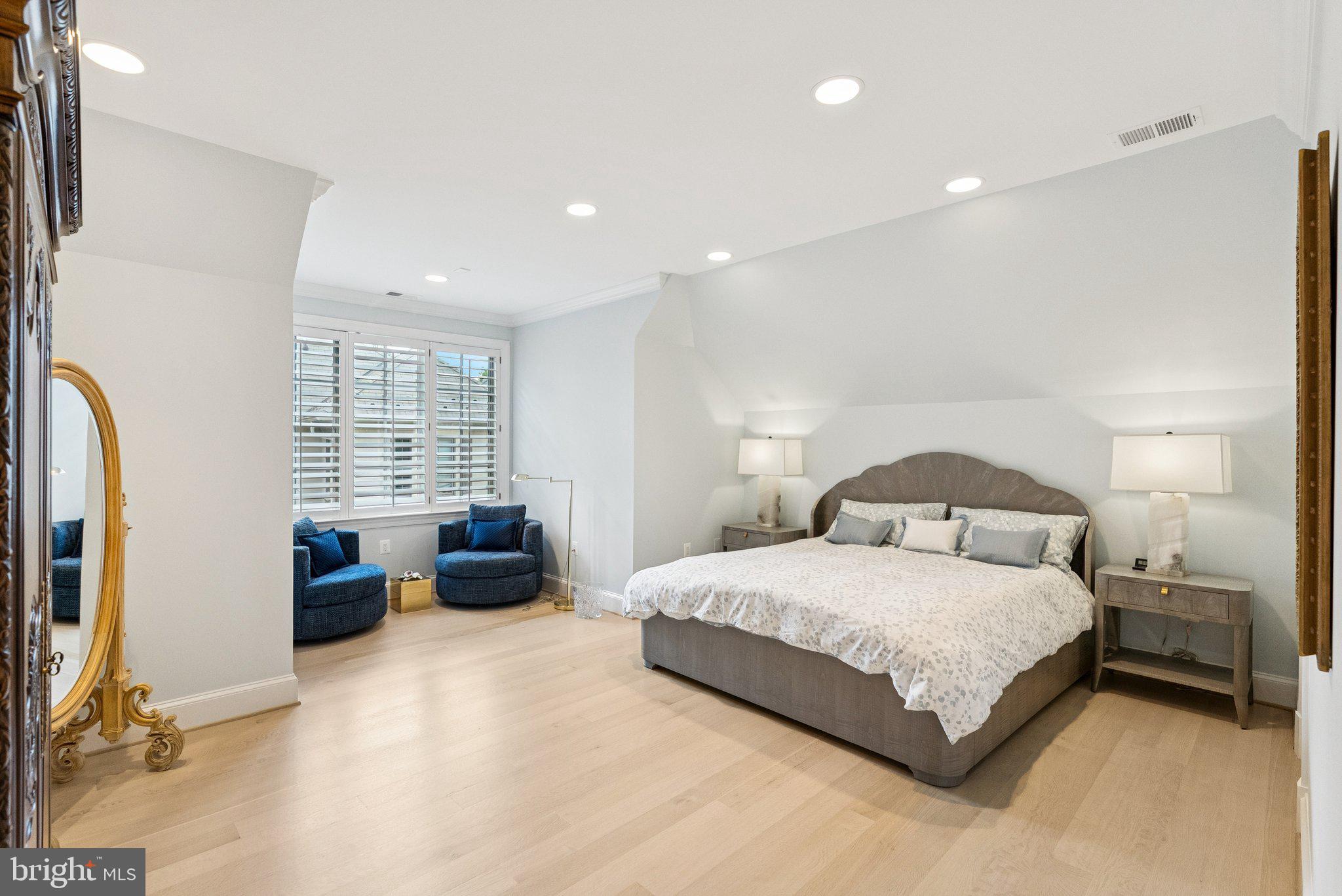 AVENEL - Residential