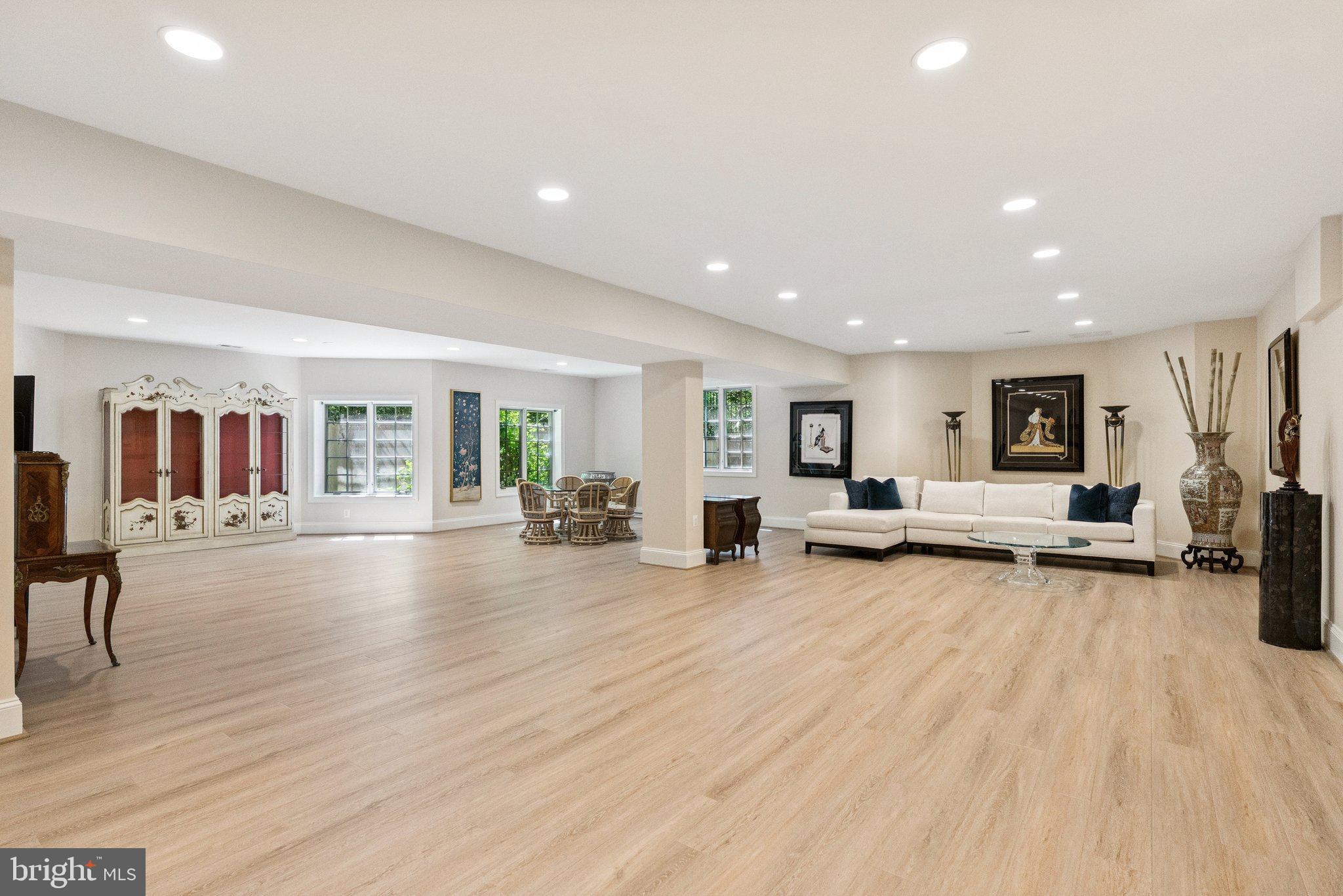 AVENEL - Residential