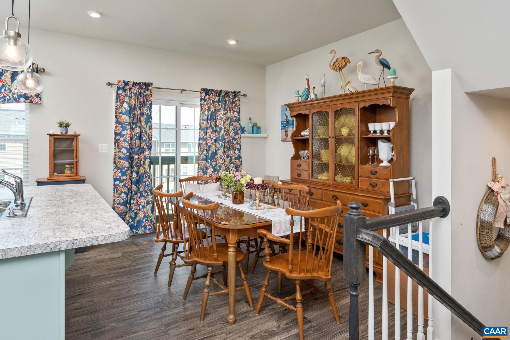 VILLAGE OAKS - Residential