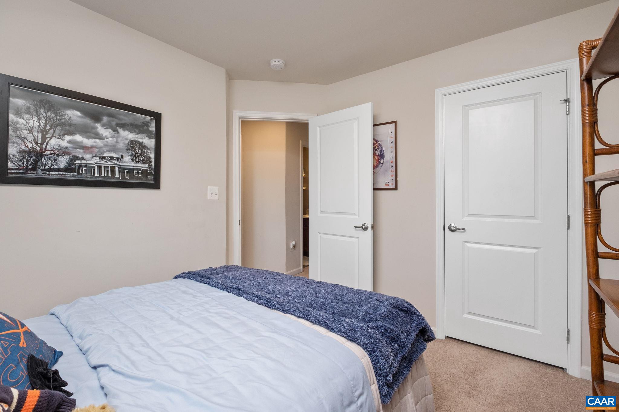 VILLAGE OAKS - Residential