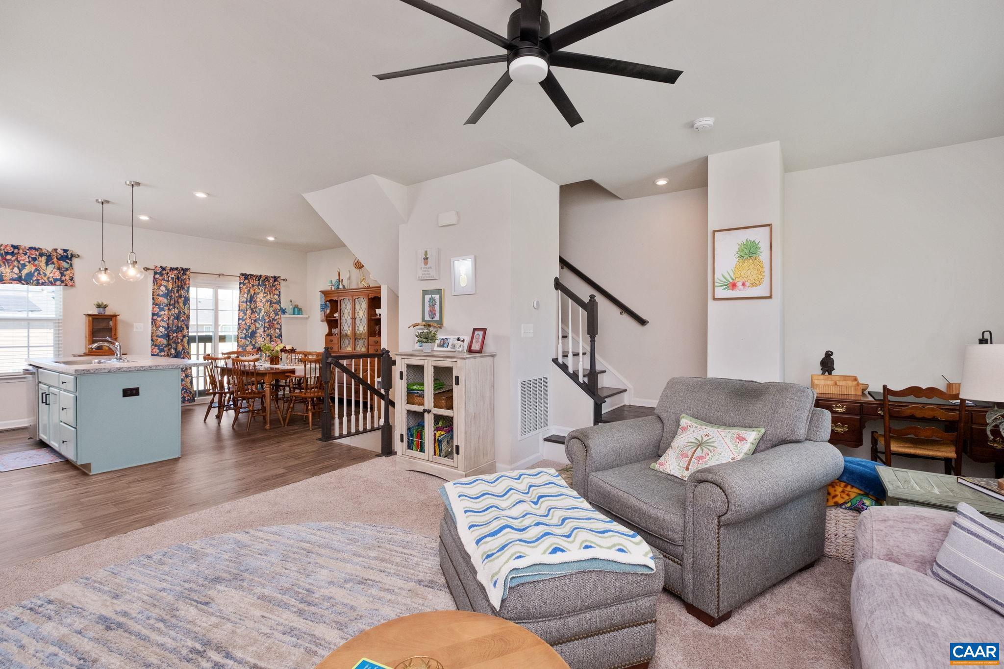 VILLAGE OAKS - Residential