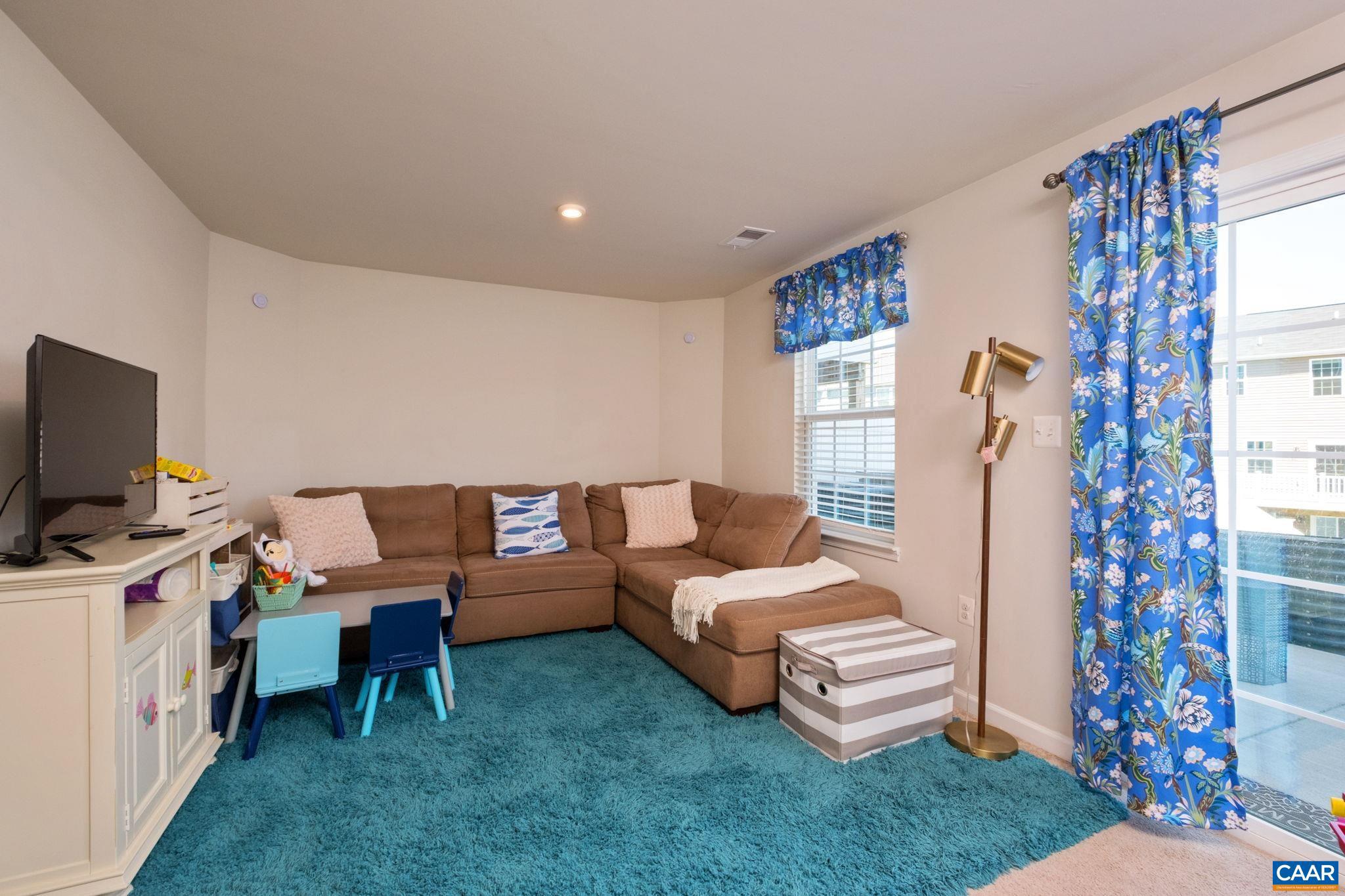 VILLAGE OAKS - Residential