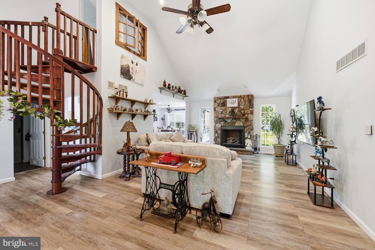 RIBERA - Residential