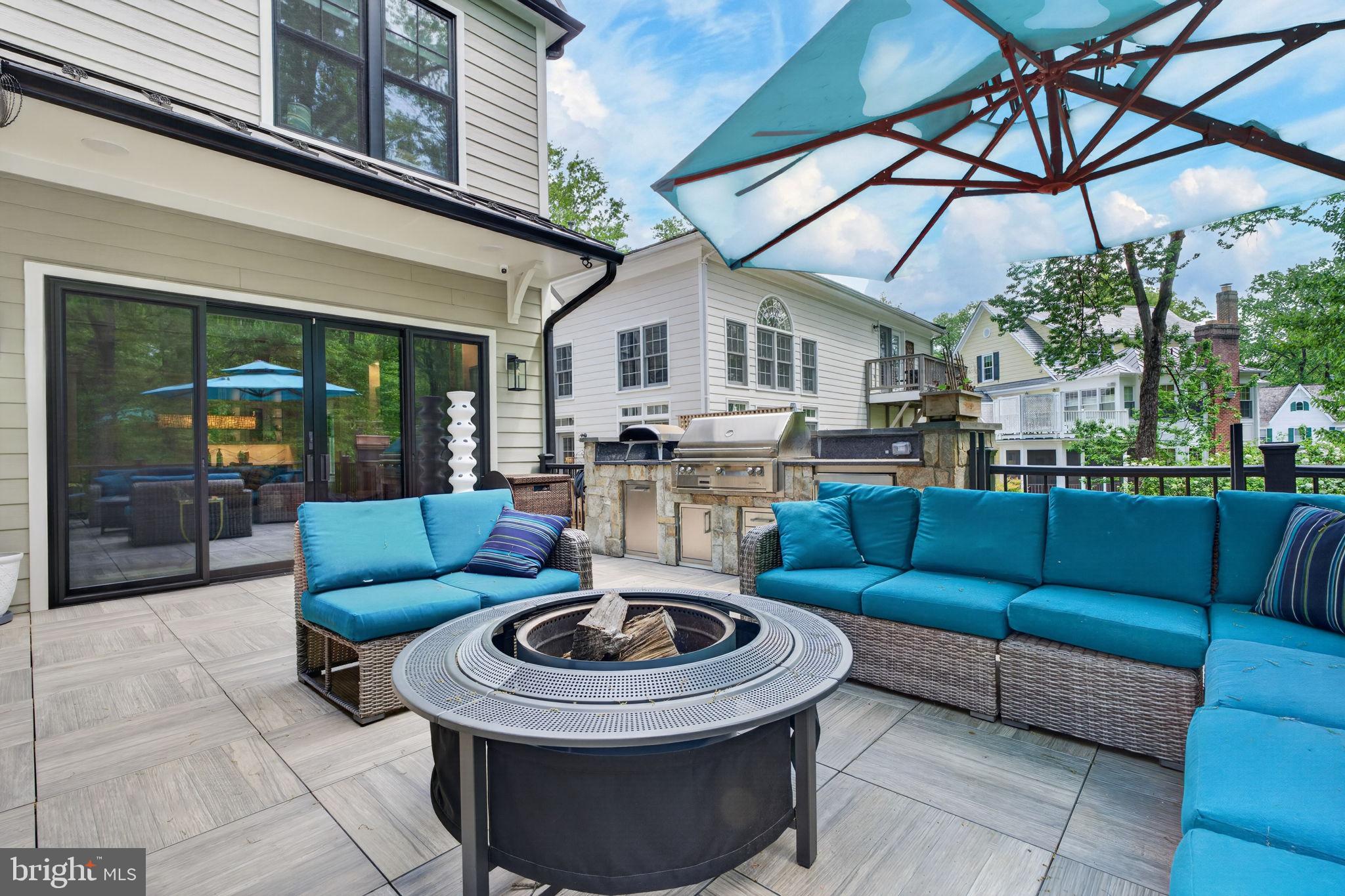 KENTLANDS - Residential