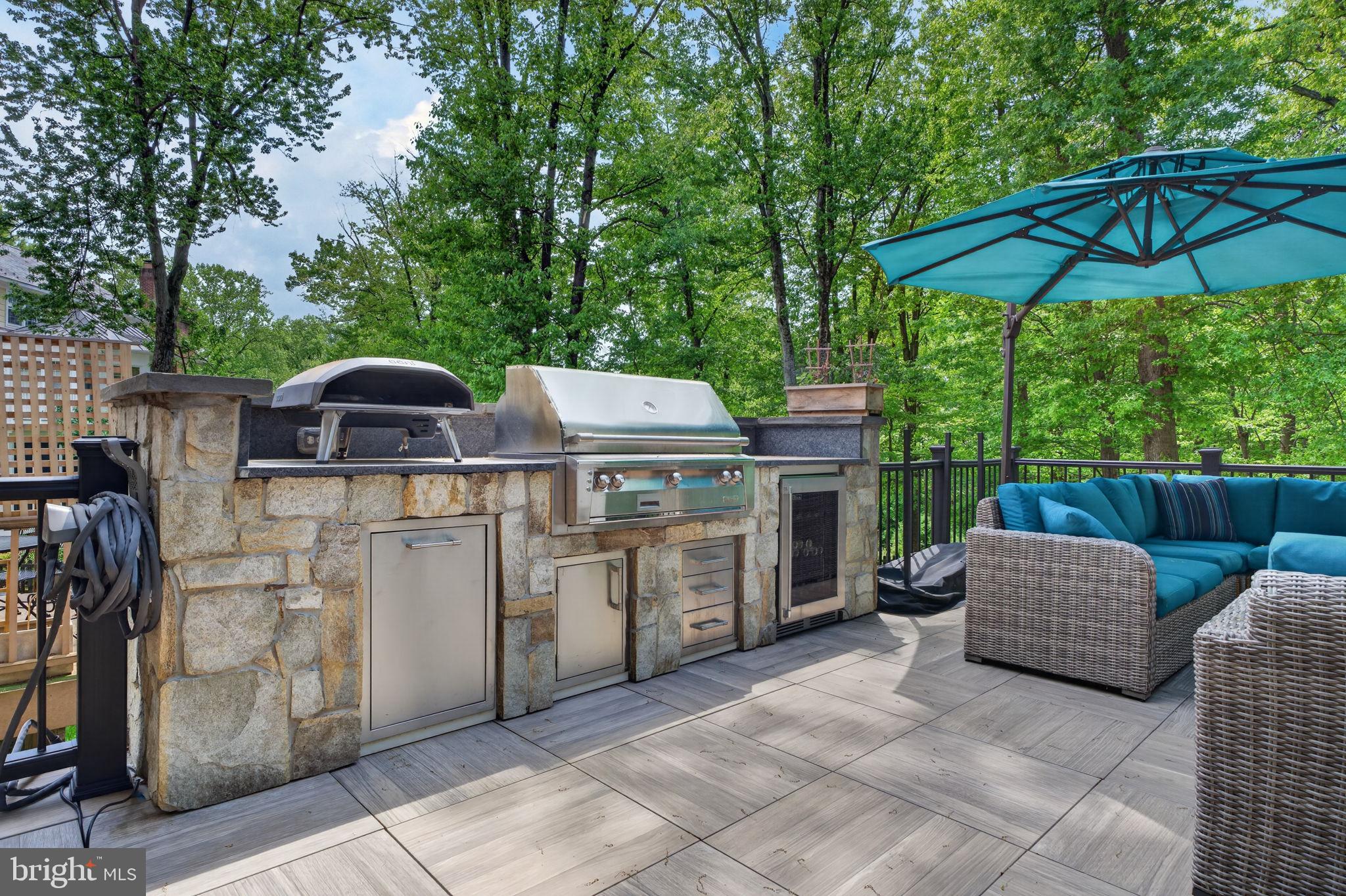 KENTLANDS - Residential