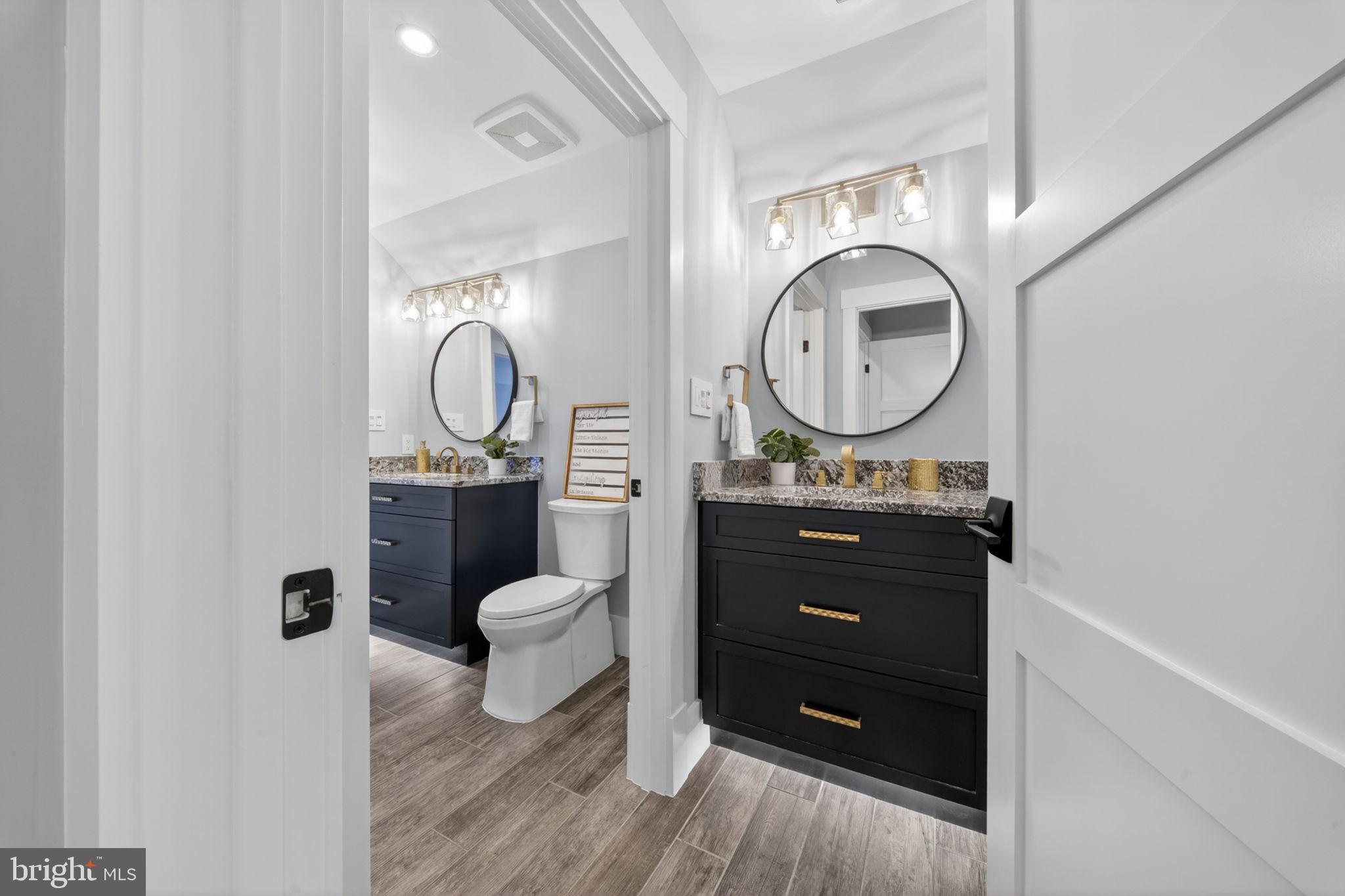 KENTLANDS - Residential