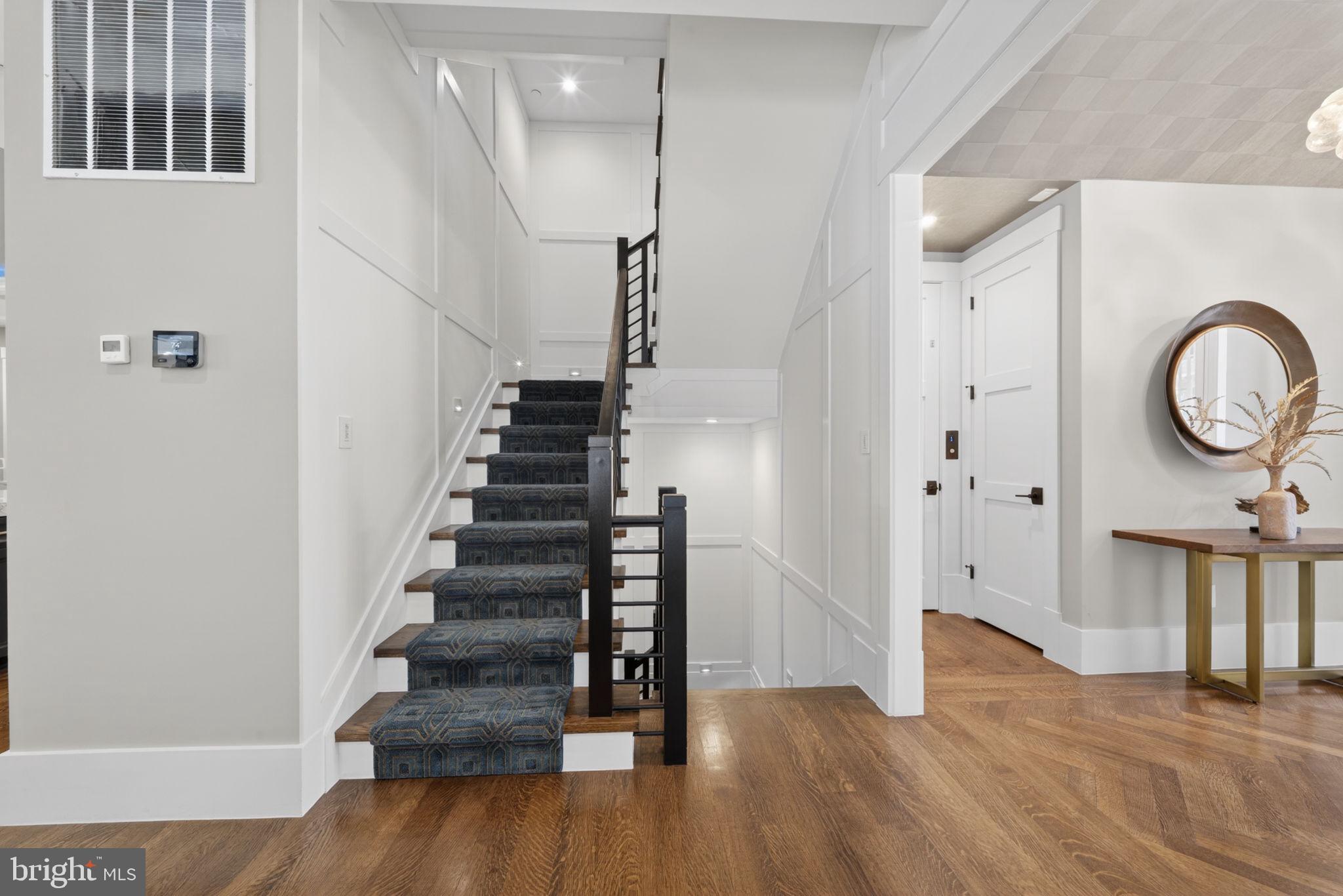 KENTLANDS - Residential