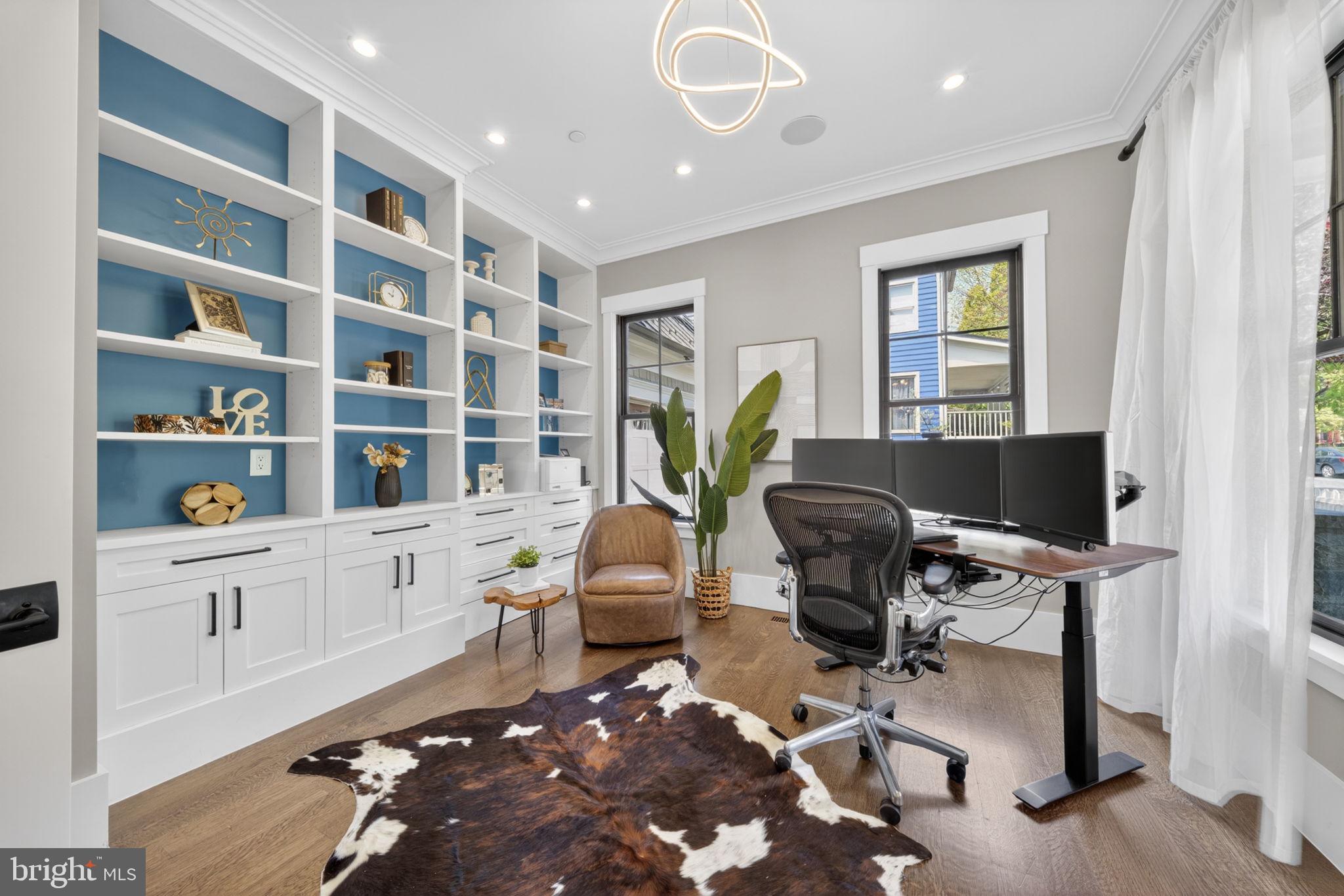 KENTLANDS - Residential