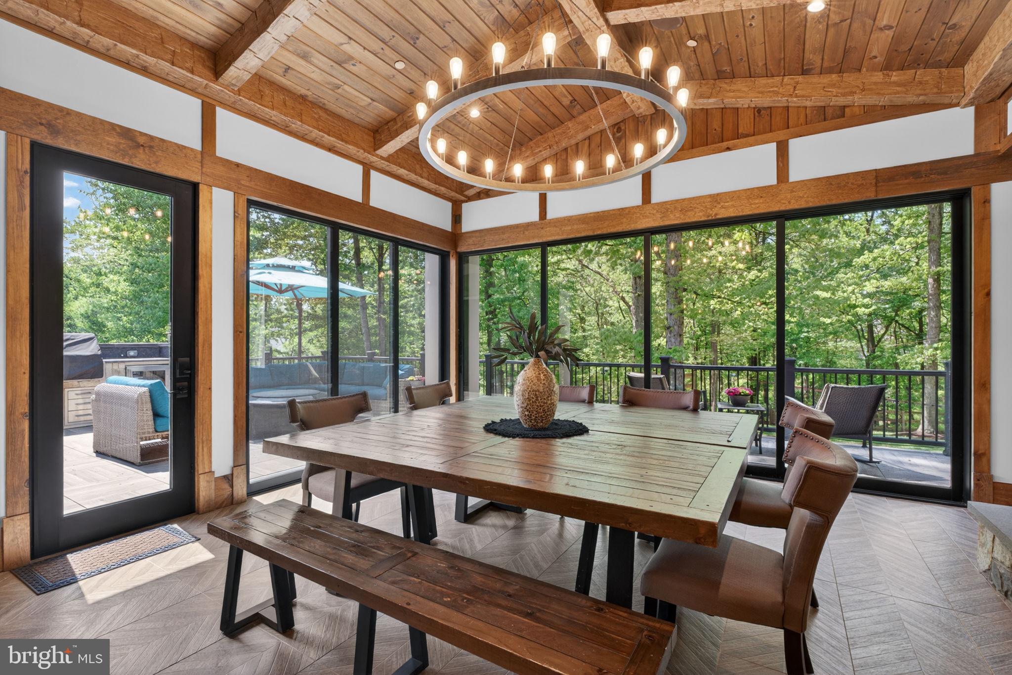 KENTLANDS - Residential