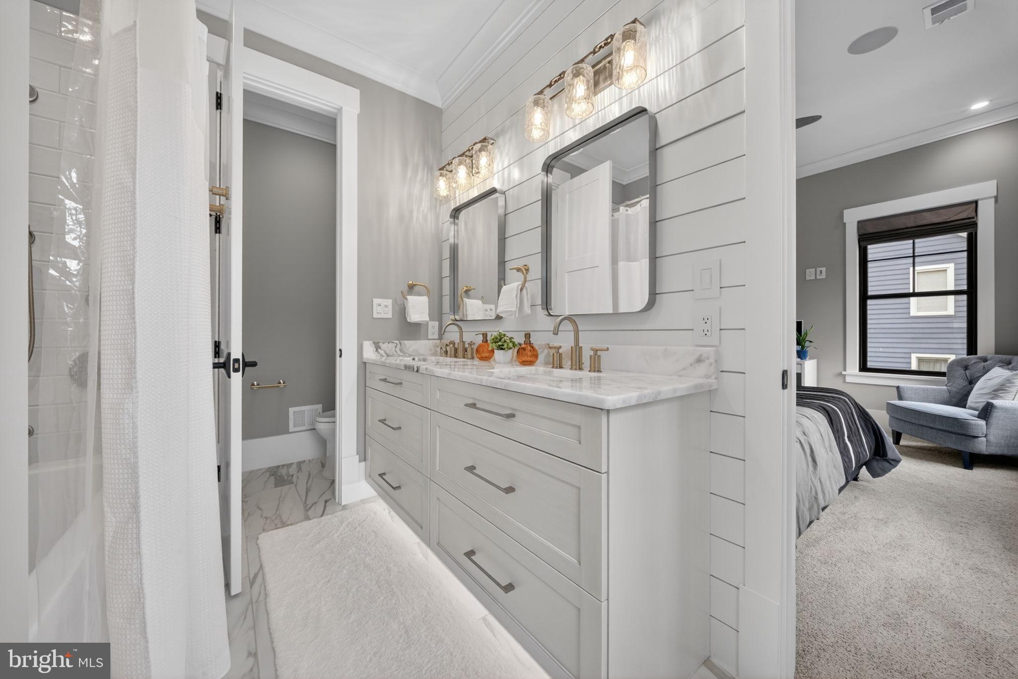 KENTLANDS - Residential