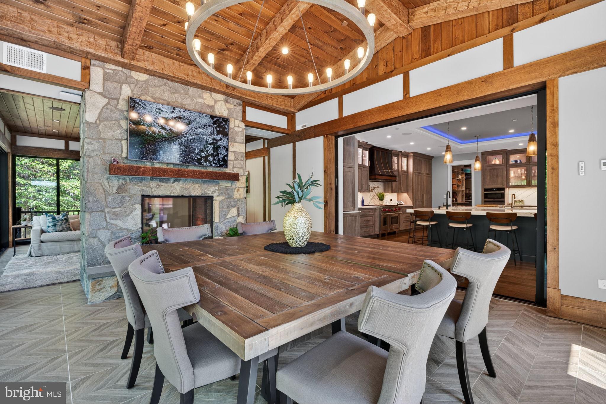 KENTLANDS - Residential