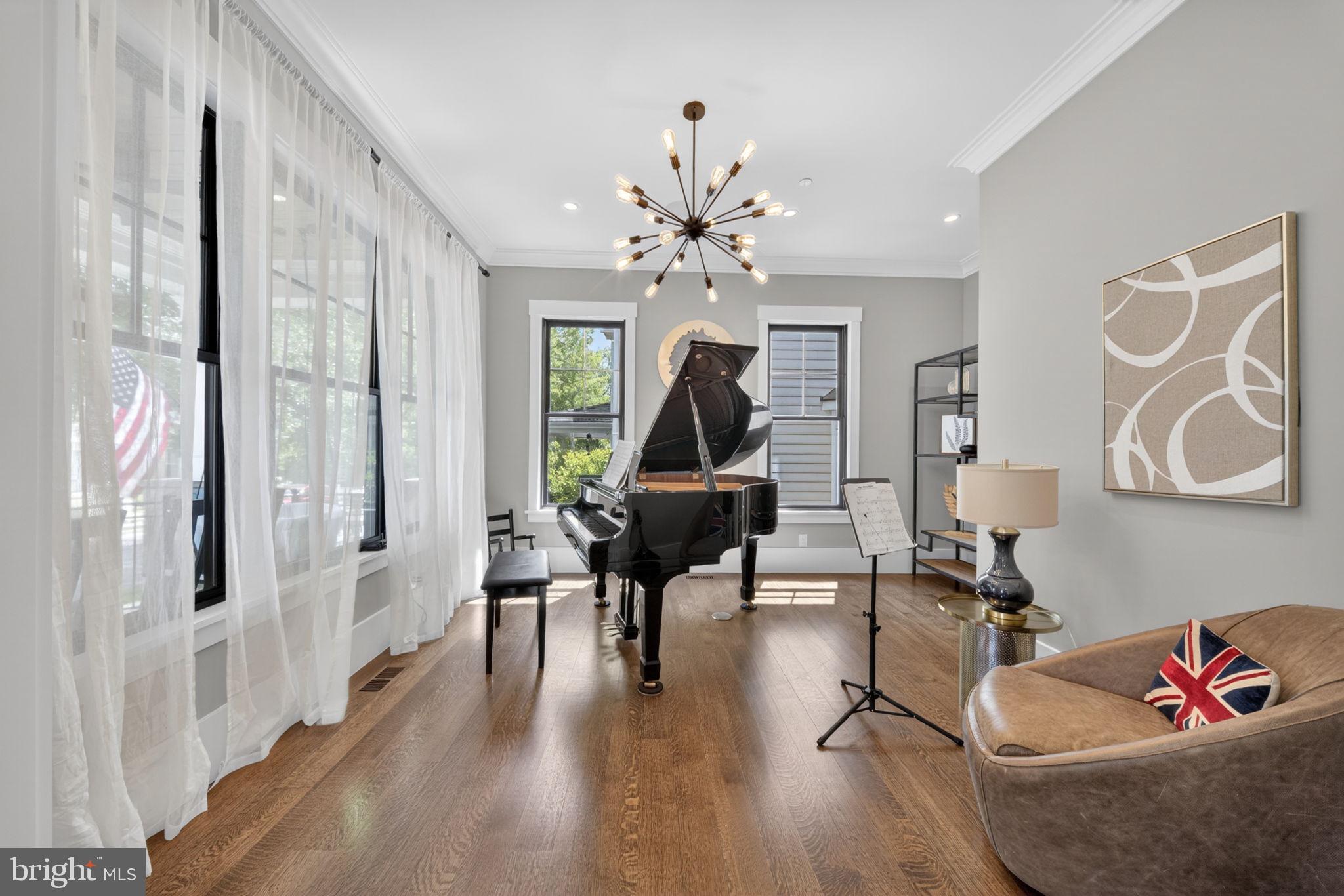 KENTLANDS - Residential