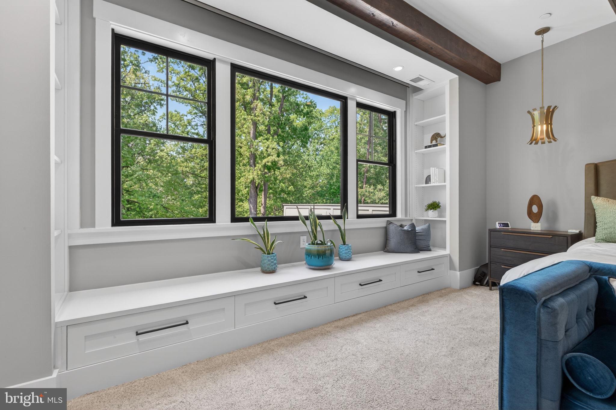 KENTLANDS - Residential