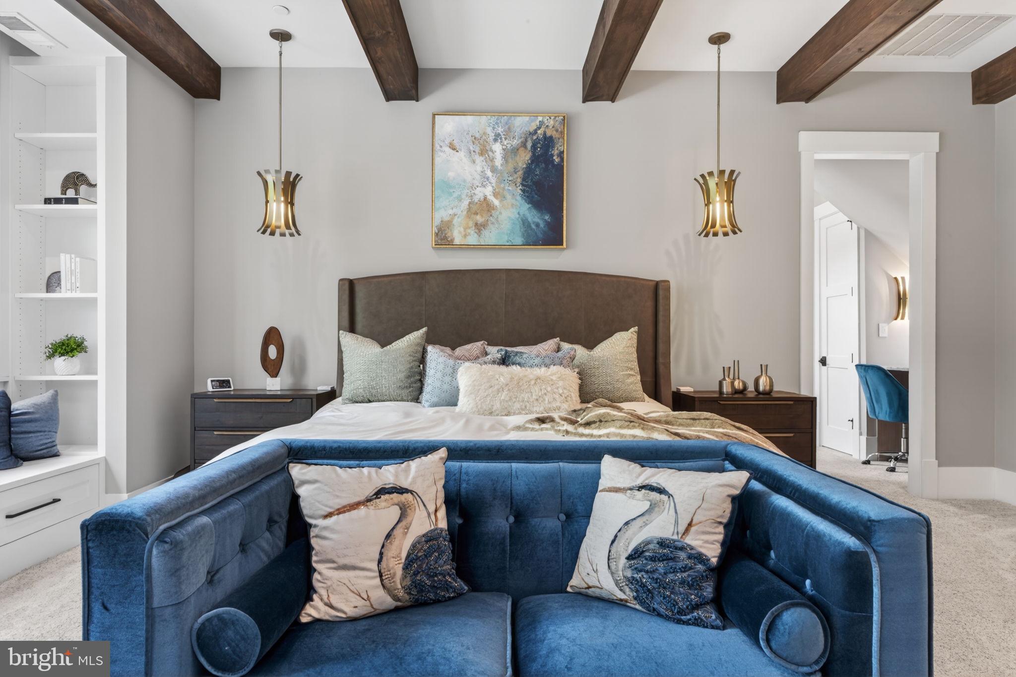 KENTLANDS - Residential