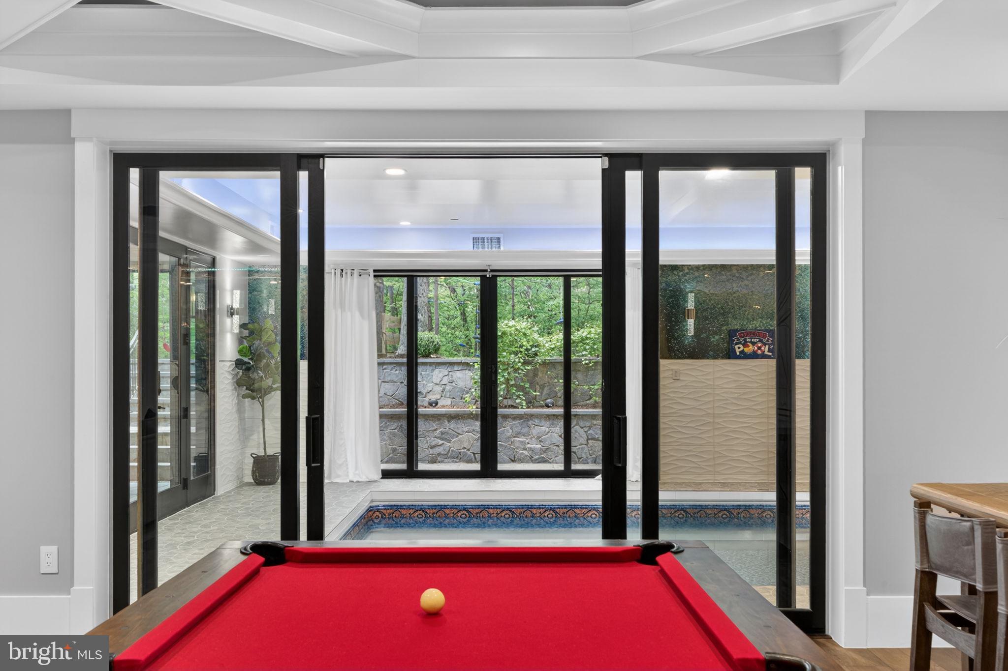 KENTLANDS - Residential