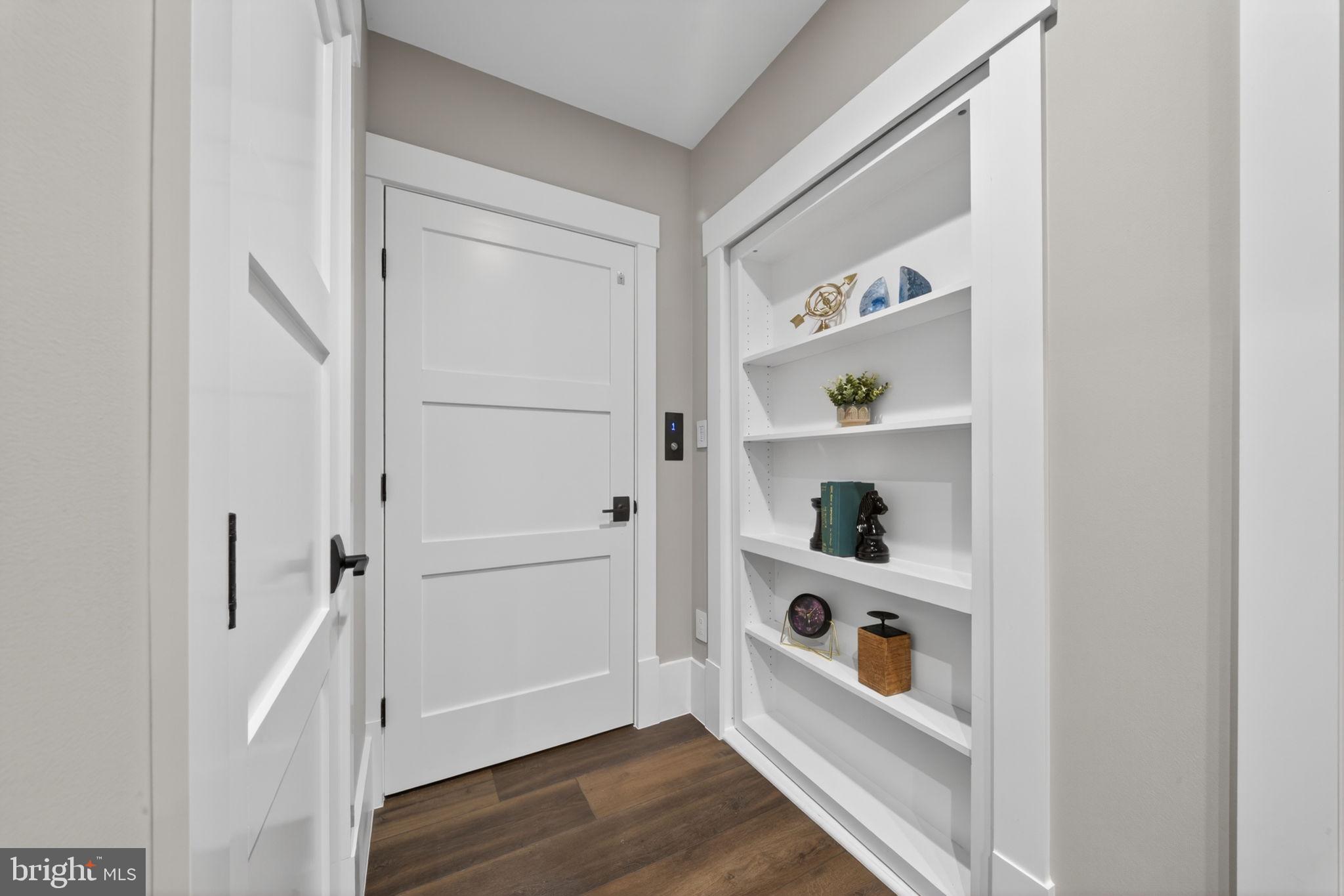 KENTLANDS - Residential