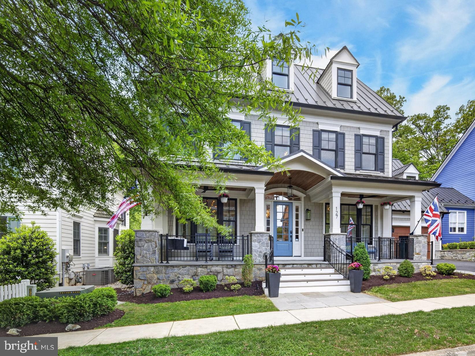 KENTLANDS - Residential