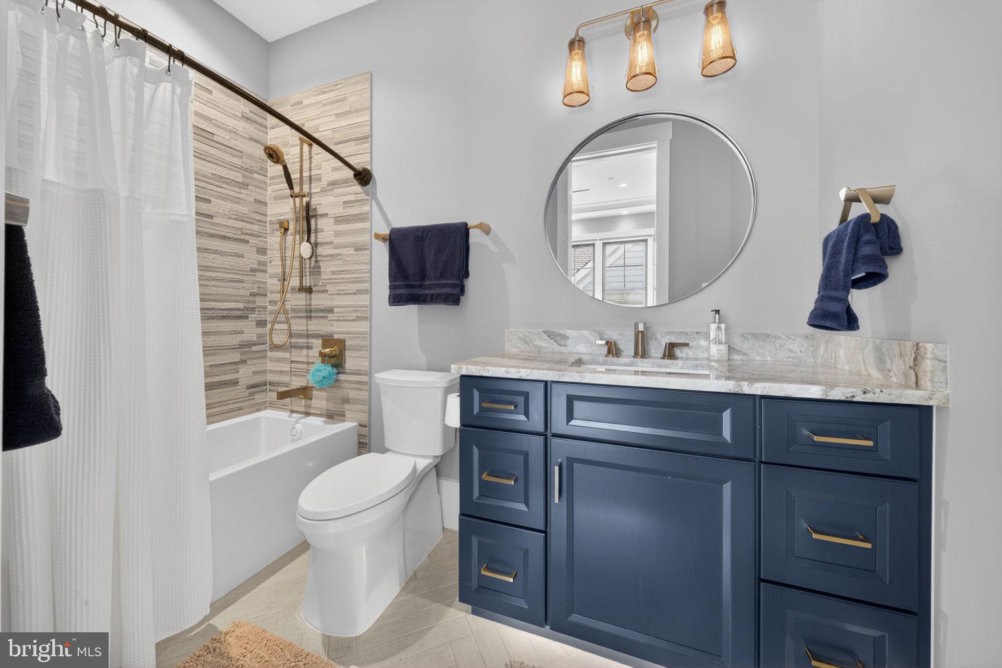 KENTLANDS - Residential