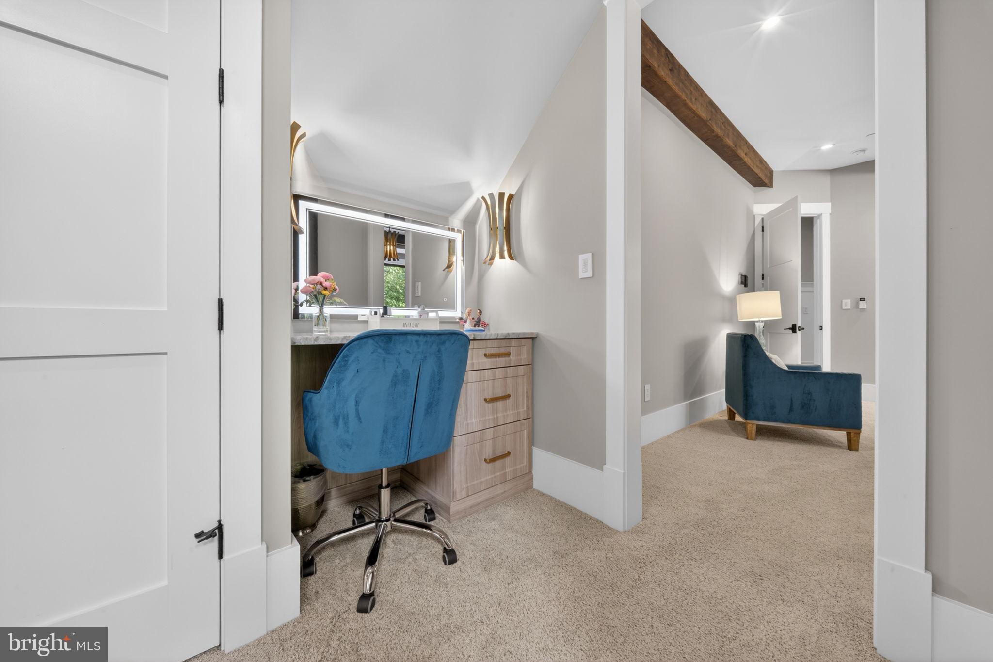 KENTLANDS - Residential